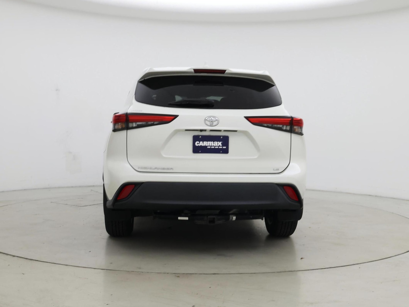 2021 Toyota Highlander LE - Photo 7