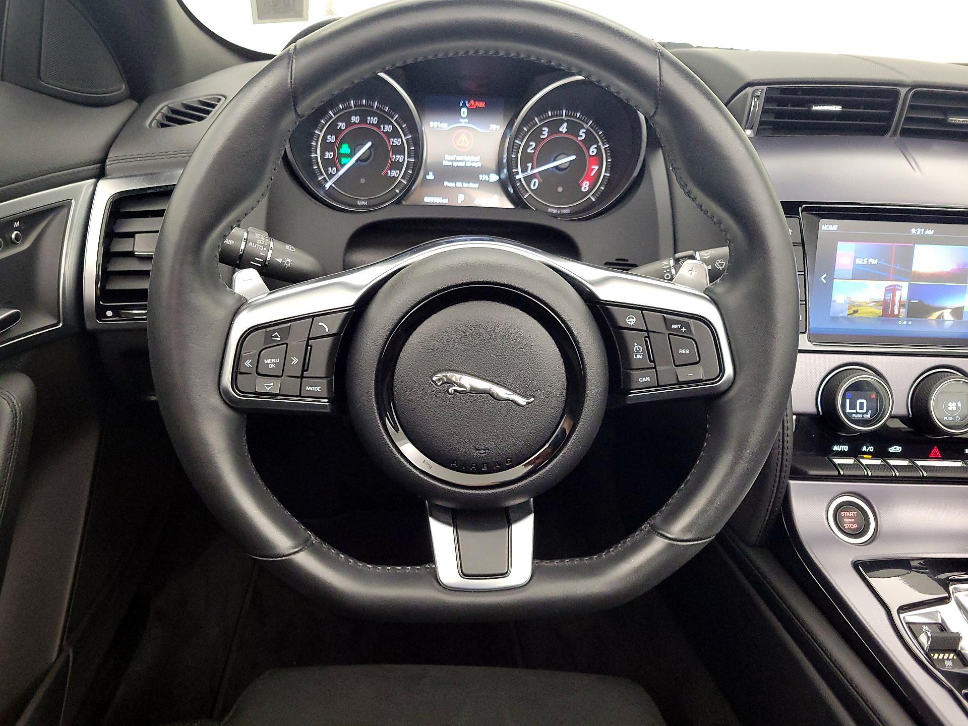 Thumbnail: 2018 Jaguar F-Type - 10