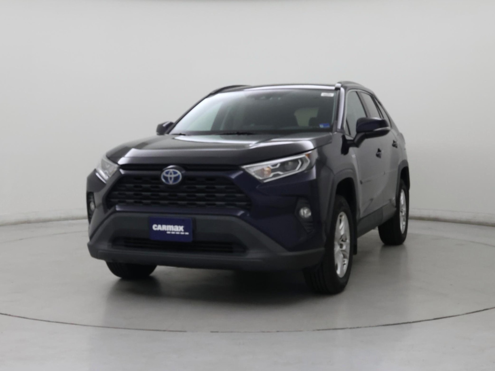2021 Toyota RAV4 XLE - Photo 5