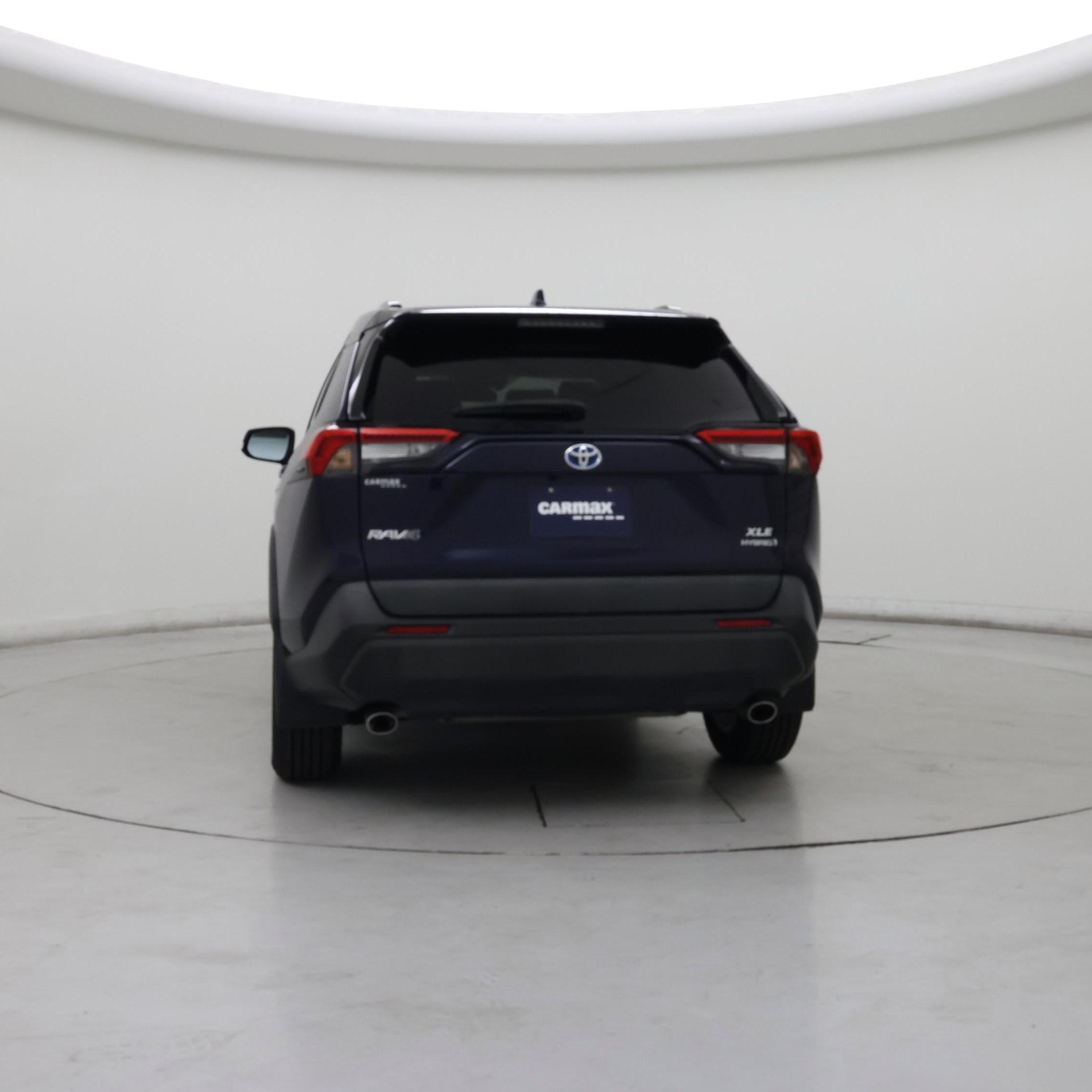 Thumbnail: 2021 Toyota RAV4 - 6