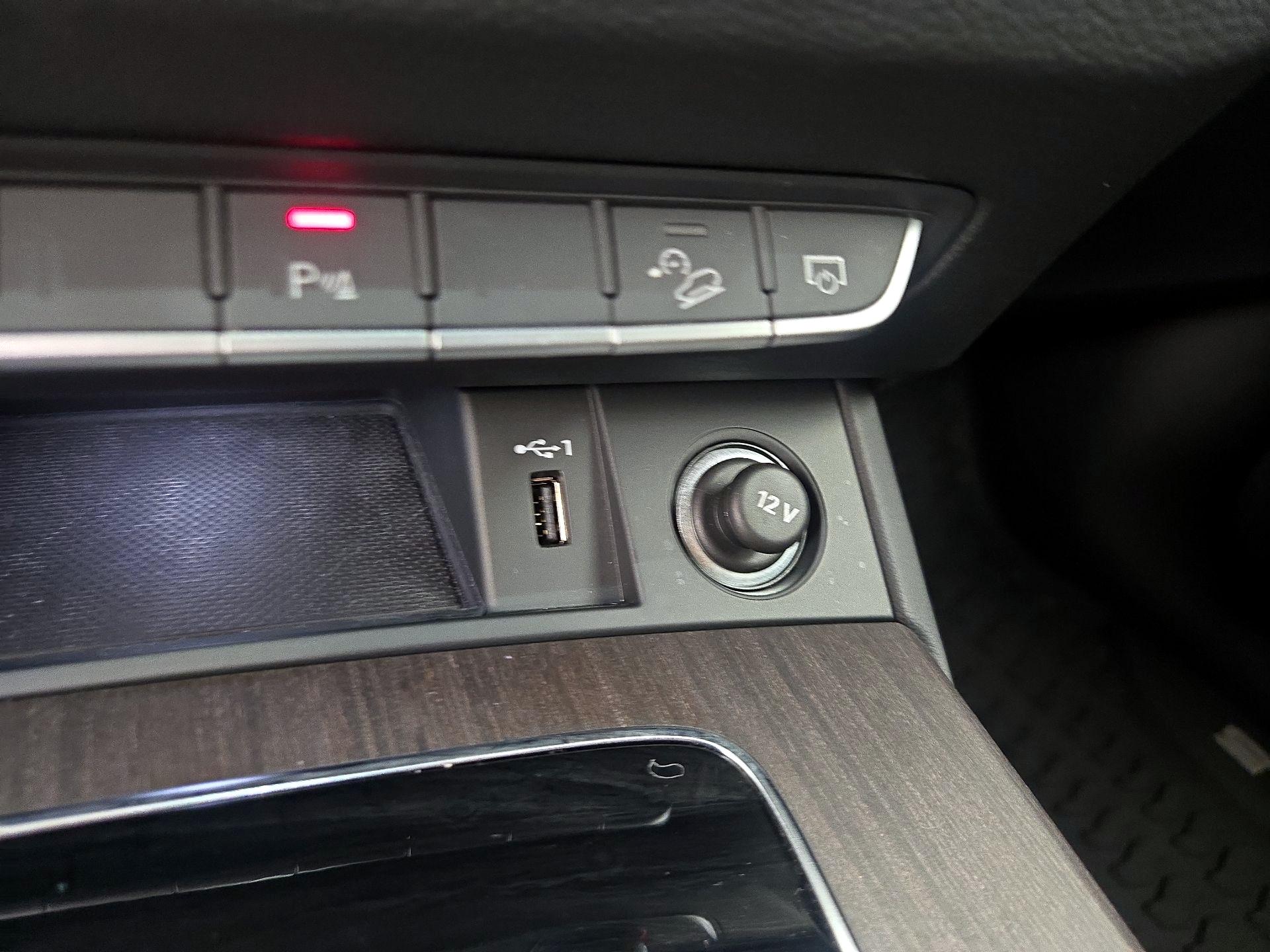 Thumbnail: 2021 Audi Q5 - 19