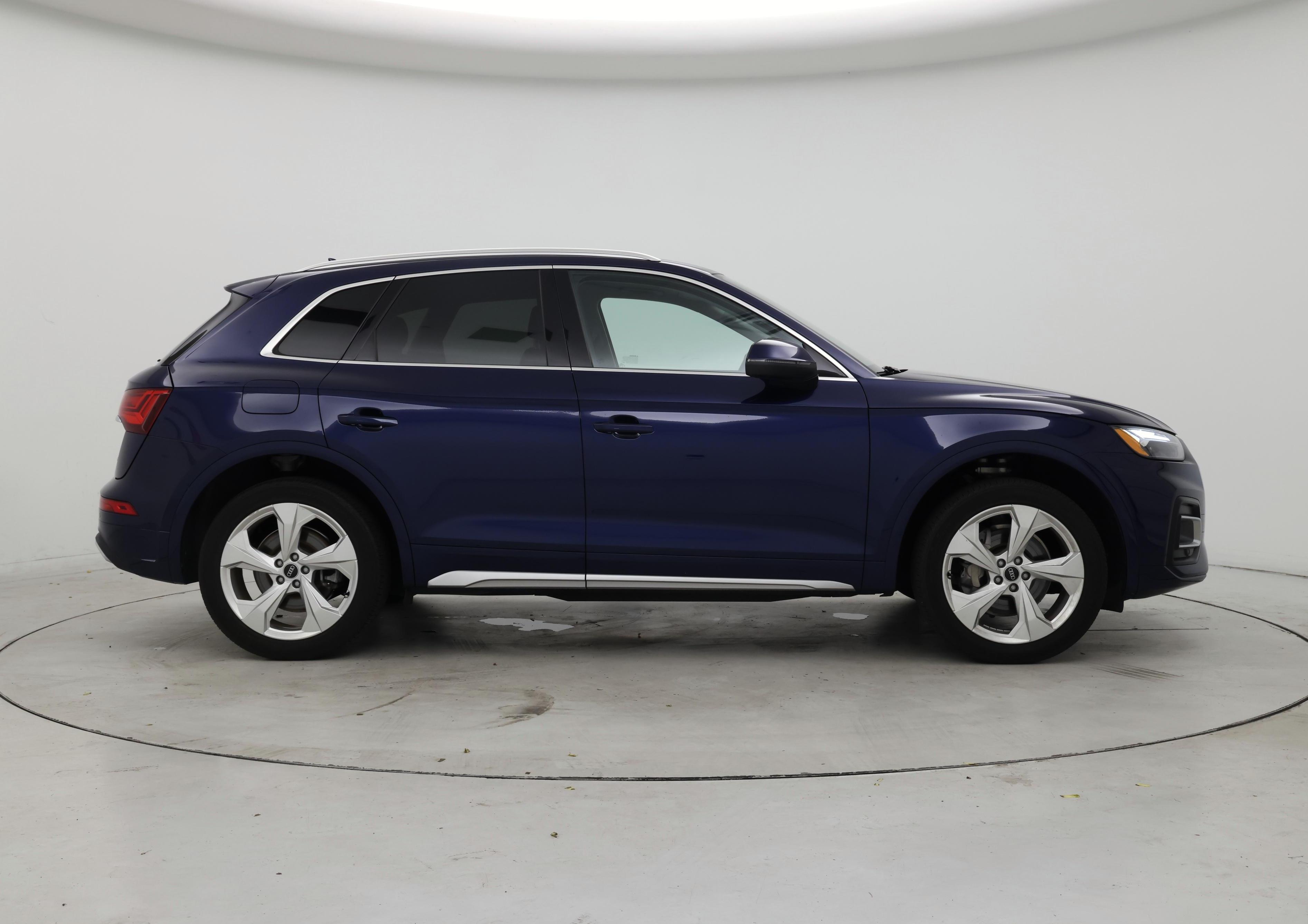 Thumbnail: 2021 Audi Q5 - 7