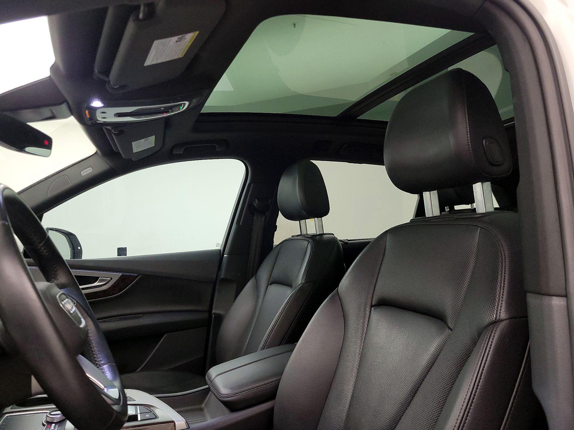 Thumbnail: 2019 Audi Q7 - 20