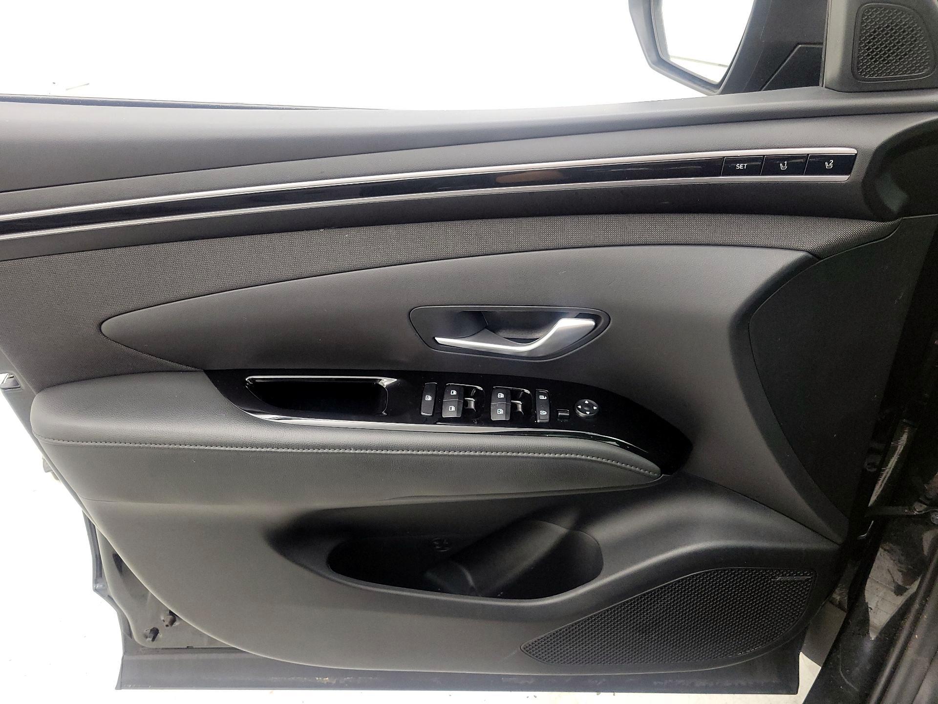 Thumbnail: 2024 Hyundai Tucson - 12