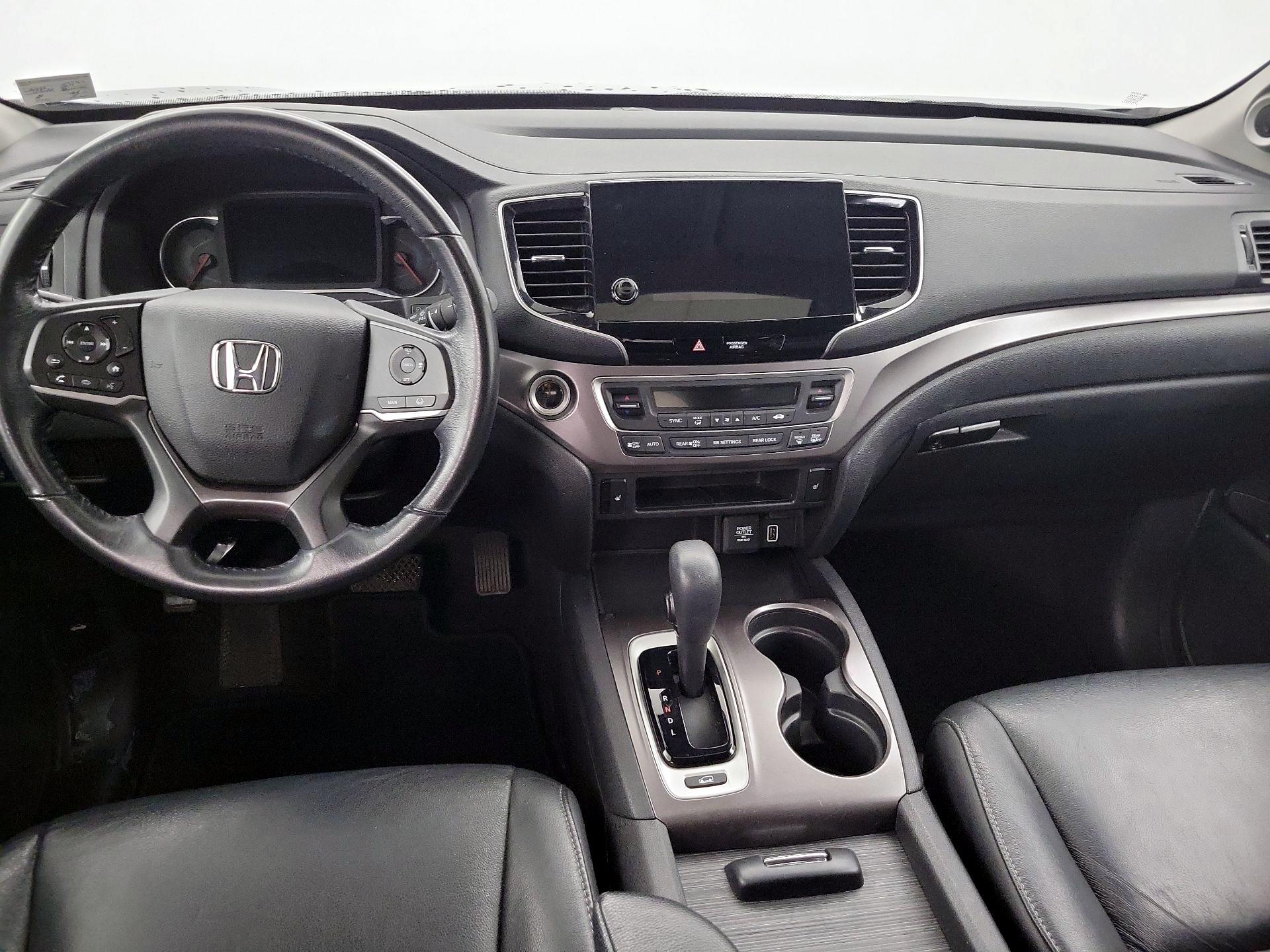 Thumbnail: 2019 Honda Pilot - 9