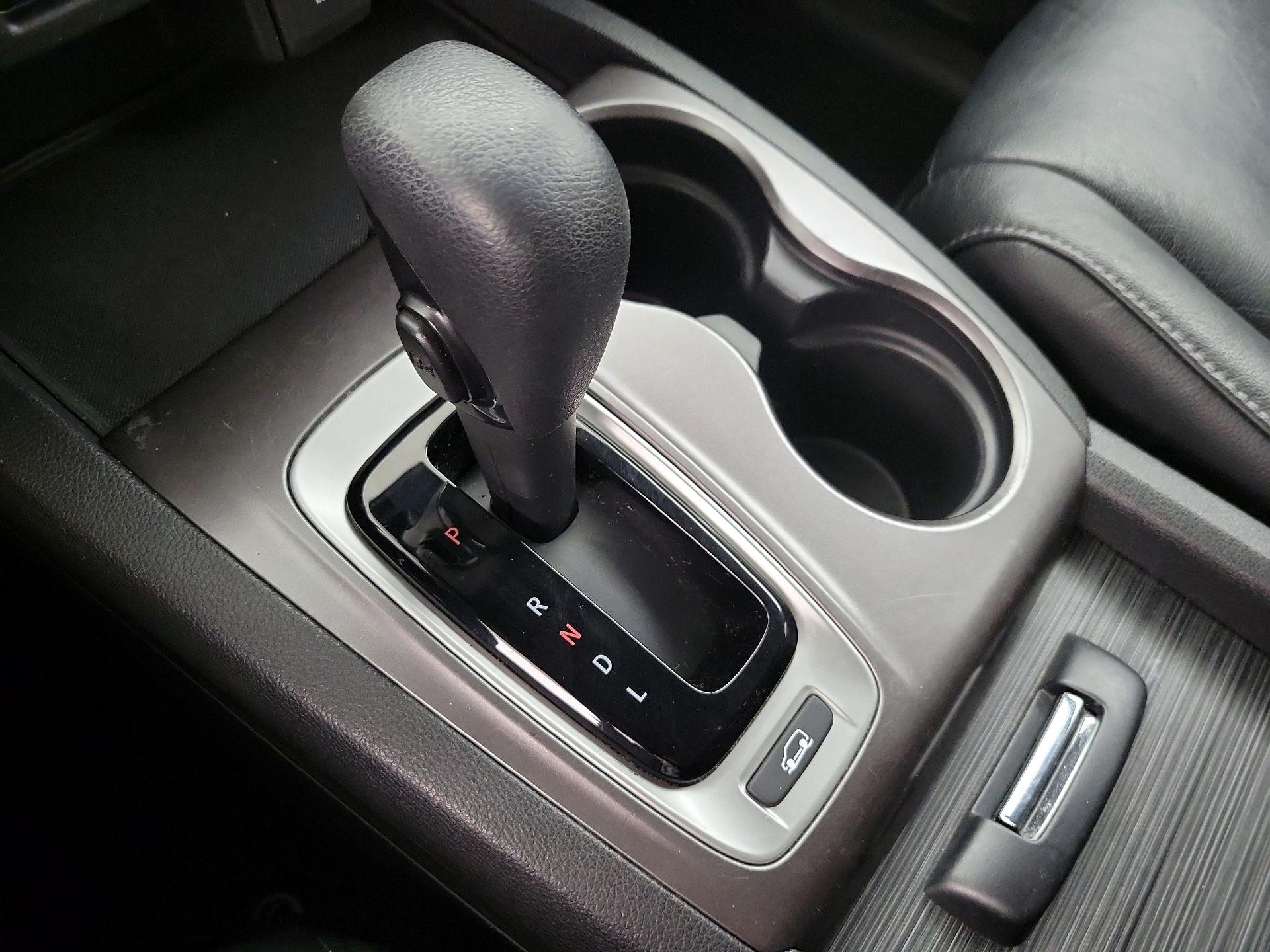 Thumbnail: 2019 Honda Pilot - 17
