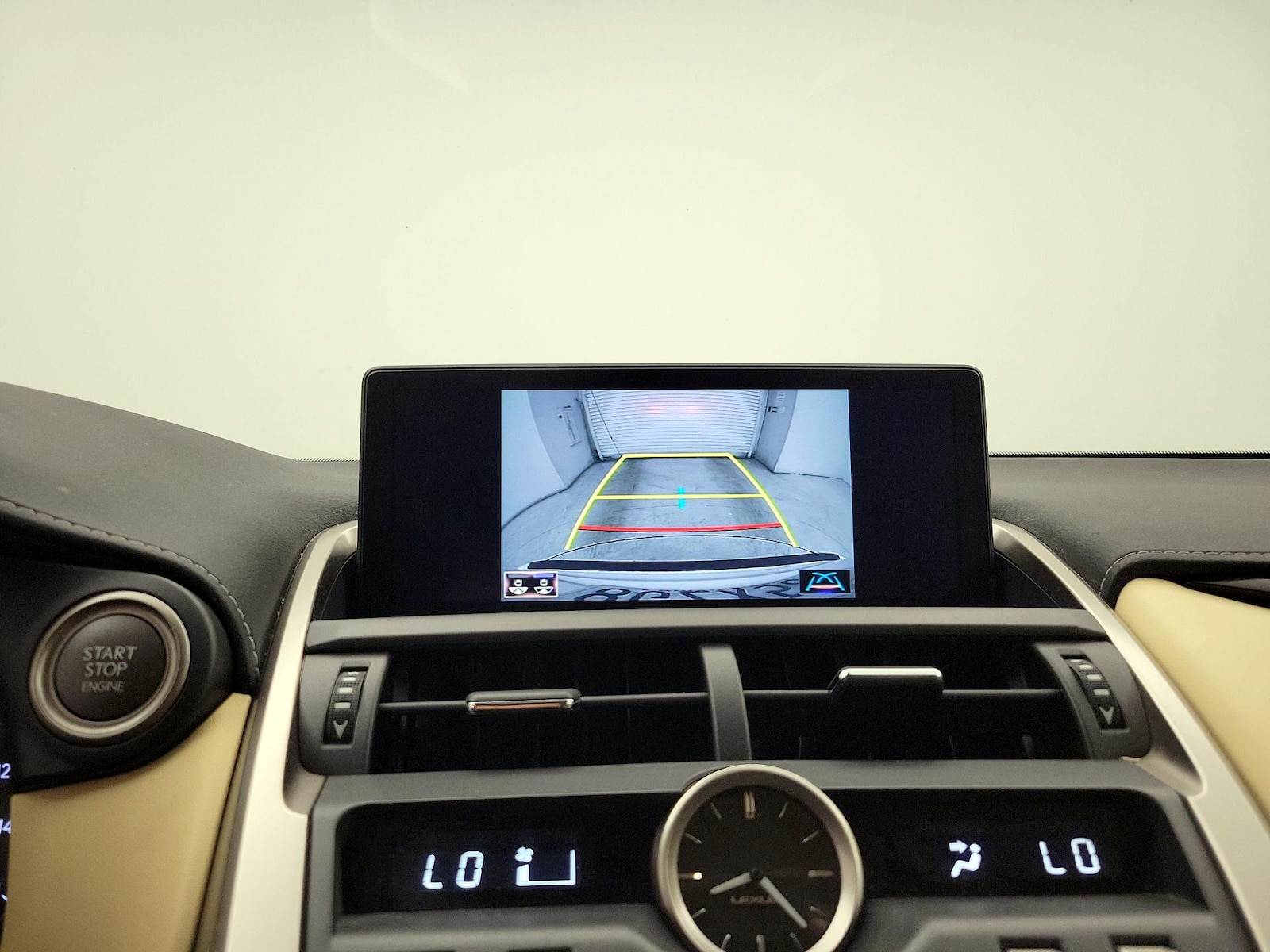 2019 Lexus NX 300 - Photo 16