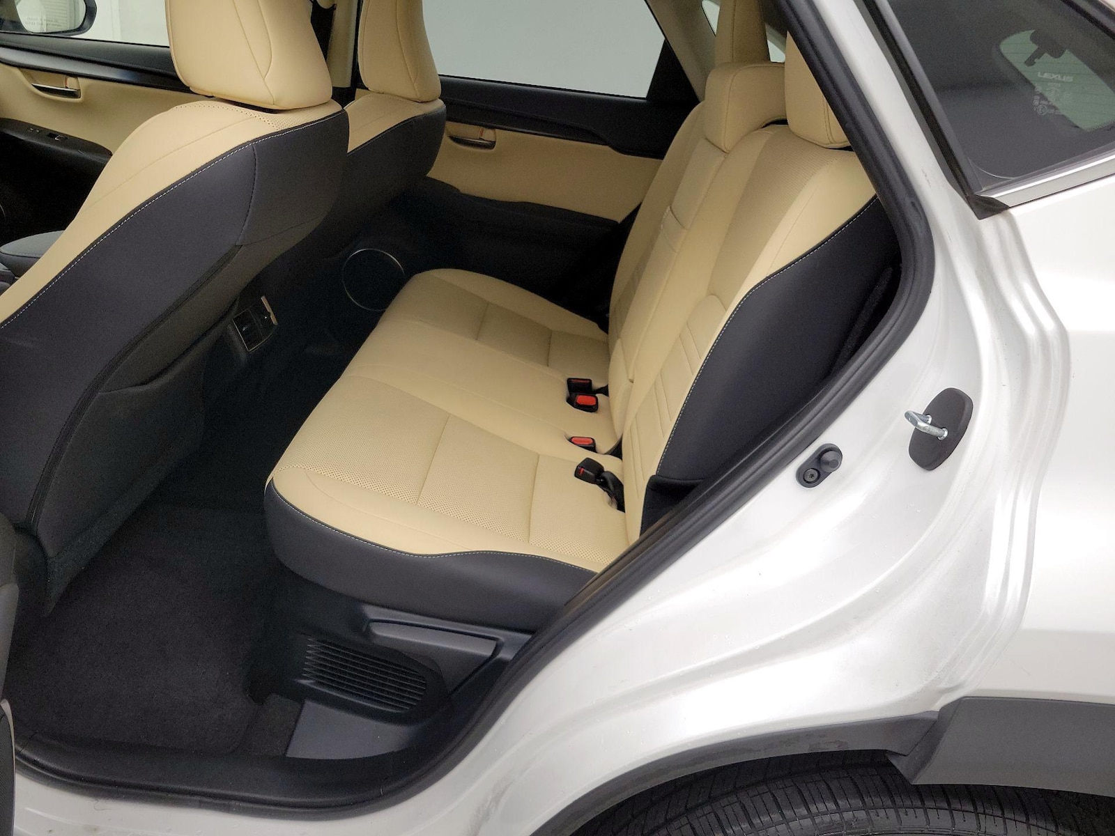 2019 Lexus NX 300 - Photo 22