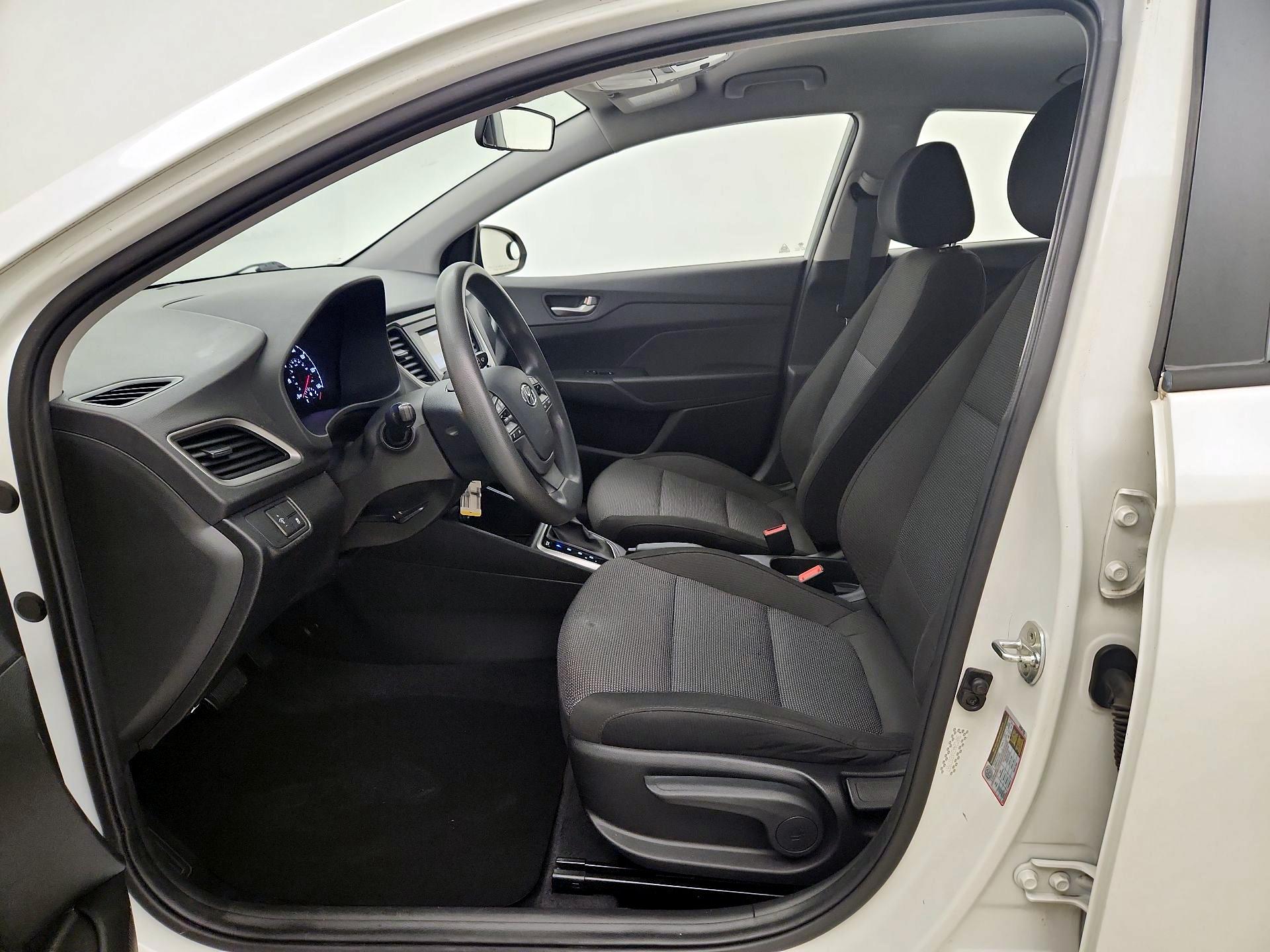 Thumbnail: 2019 Hyundai Accent - 11