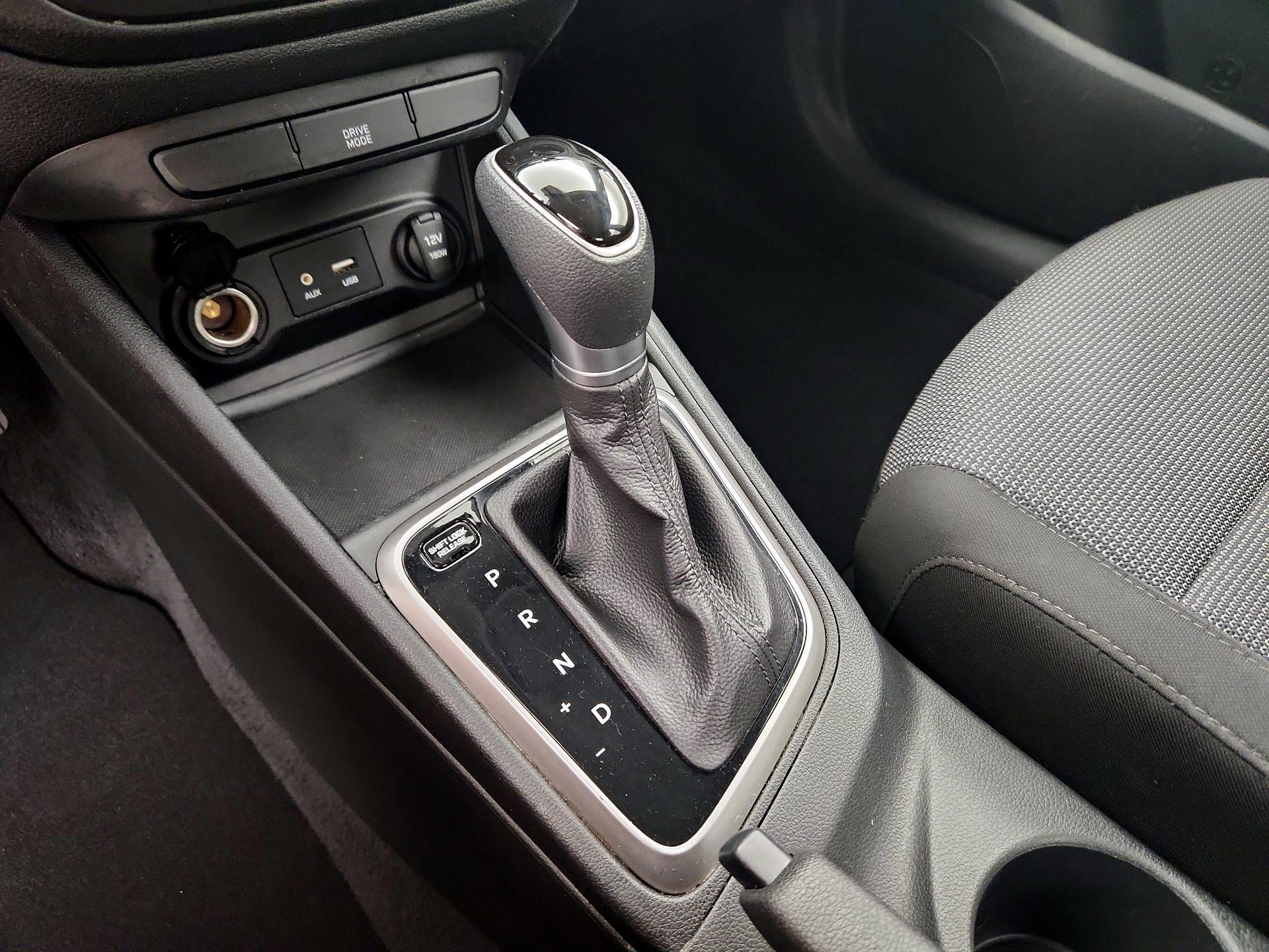 Thumbnail: 2019 Hyundai Accent - 17