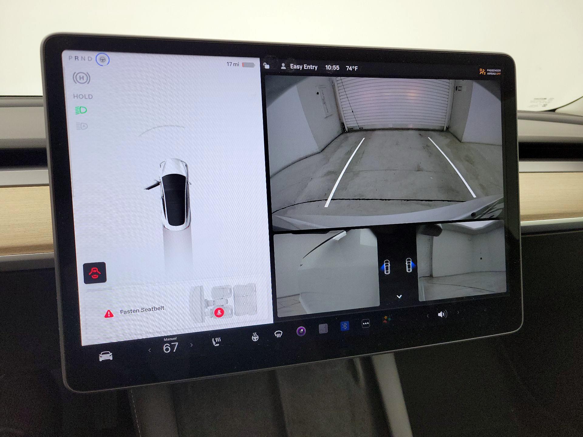 Thumbnail: 2022 Tesla Model 3 - 14
