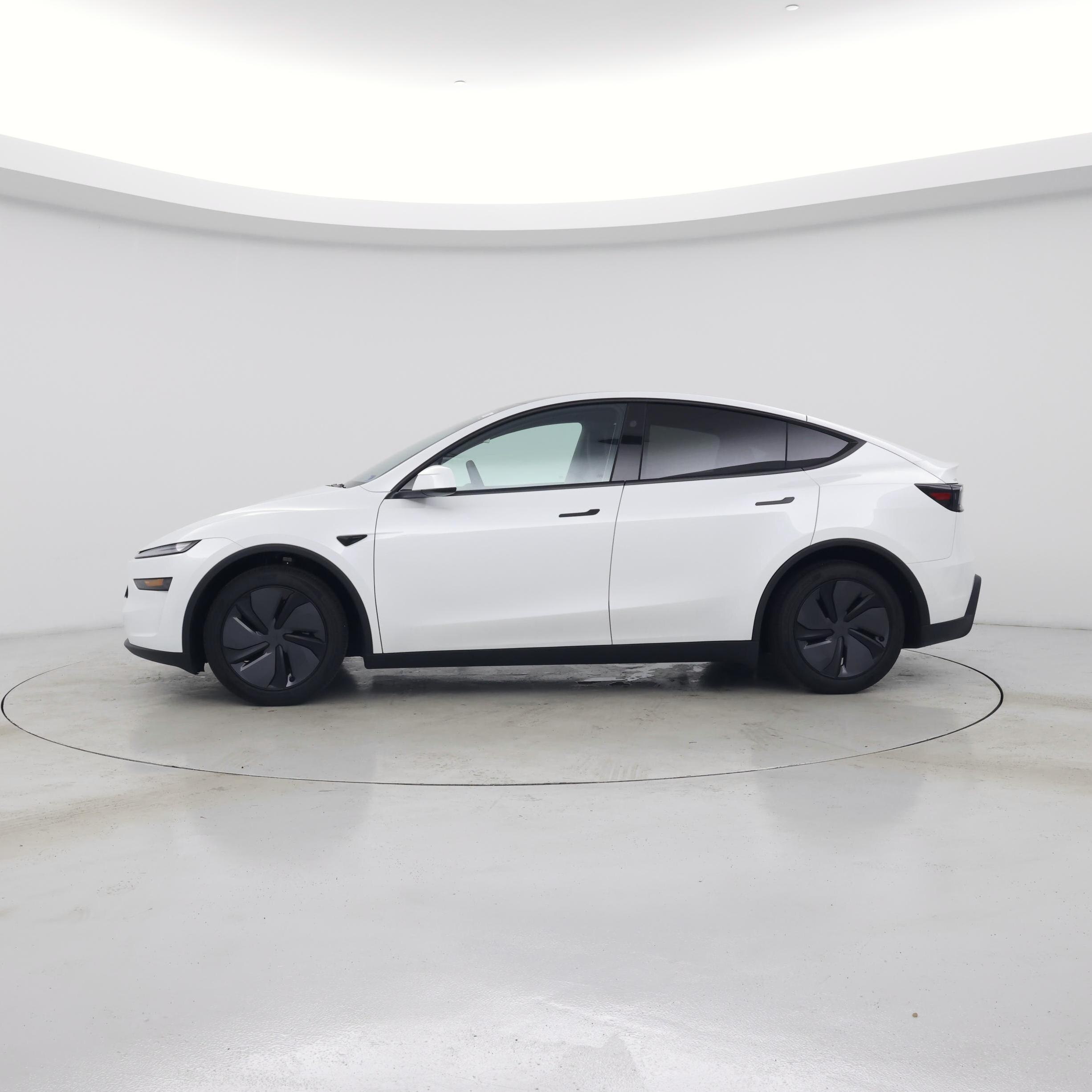 Thumbnail: 2026 Tesla Model Y - 3