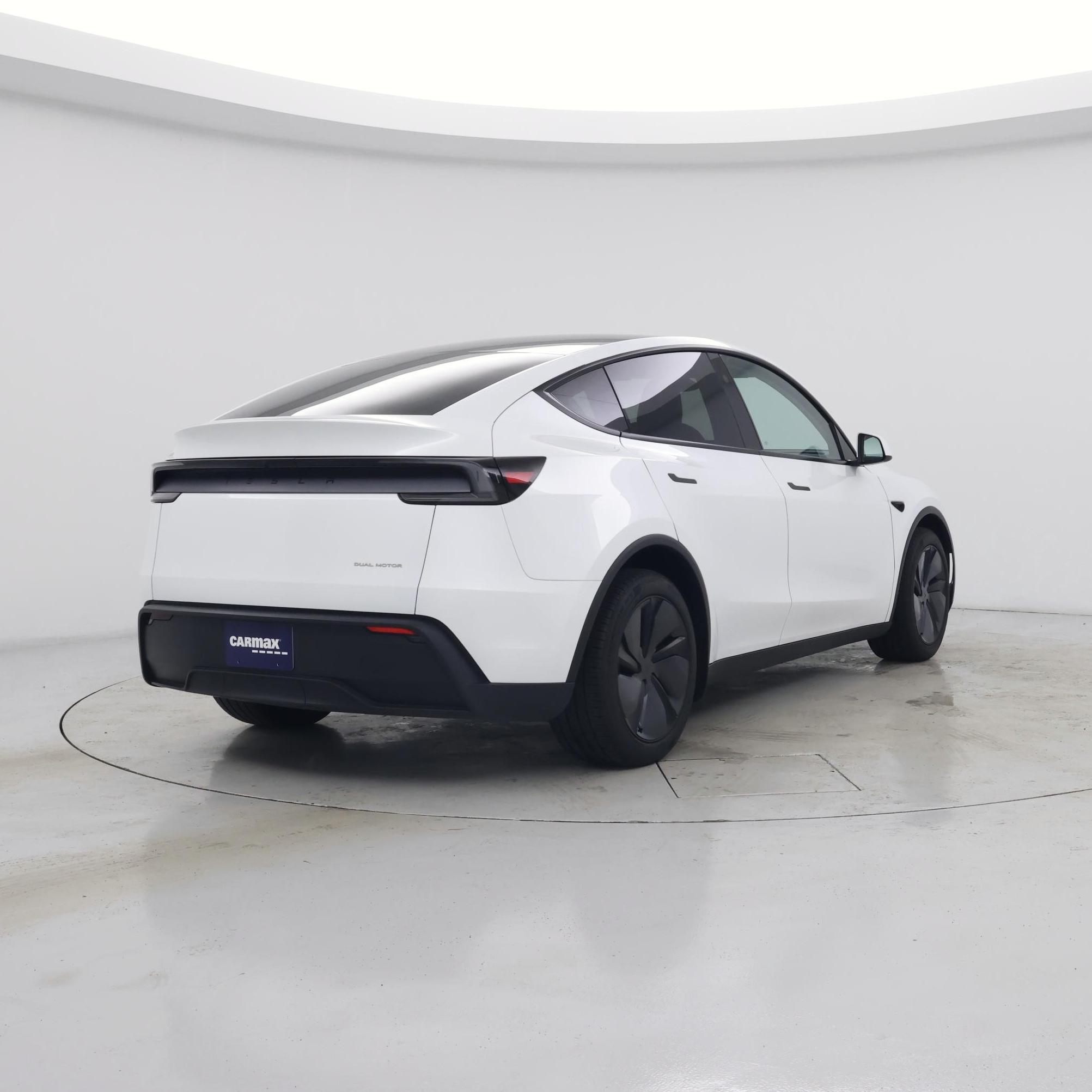 Thumbnail: 2026 Tesla Model Y - 8