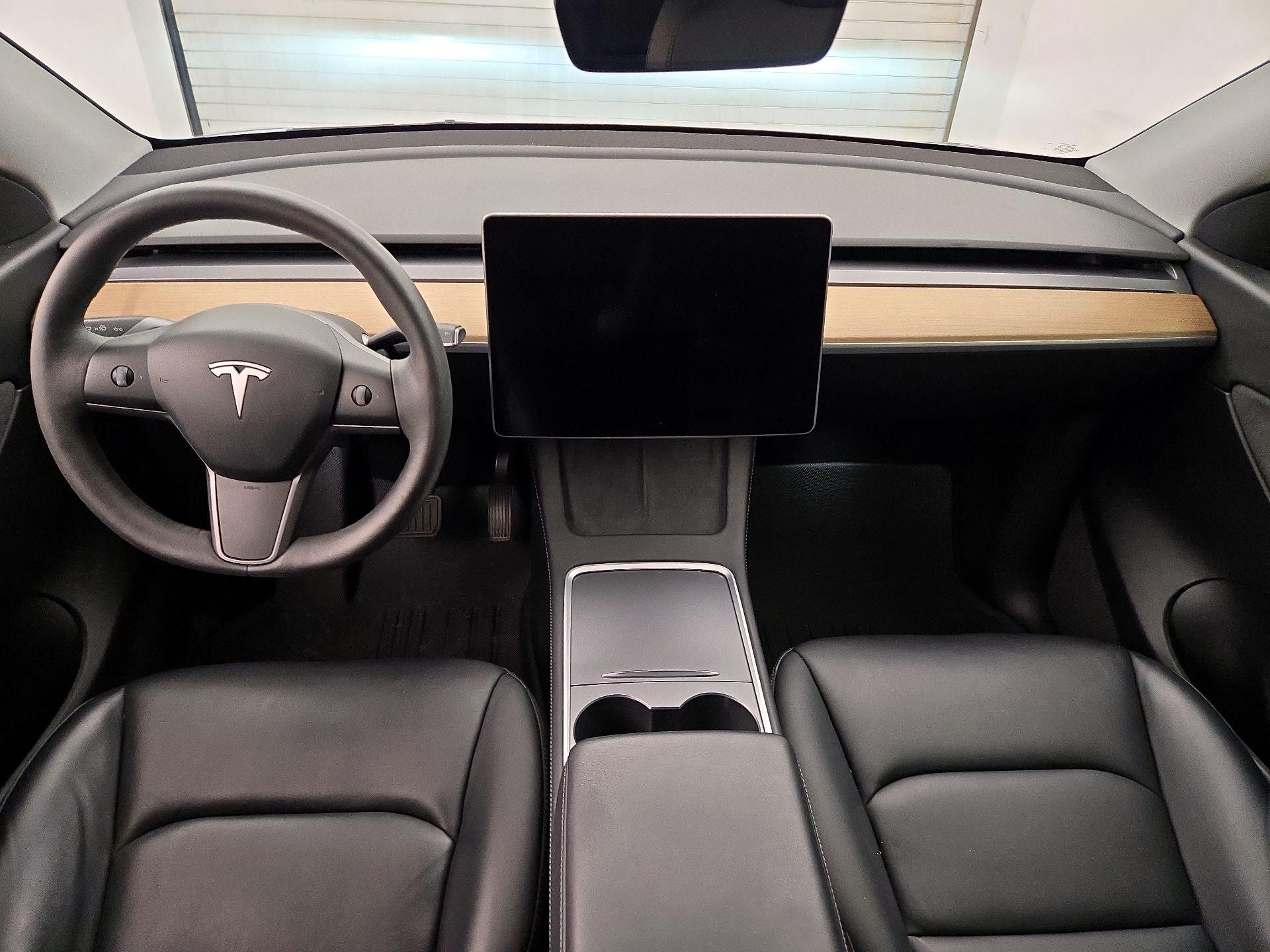 Thumbnail: 2022 Tesla Model Y - 9