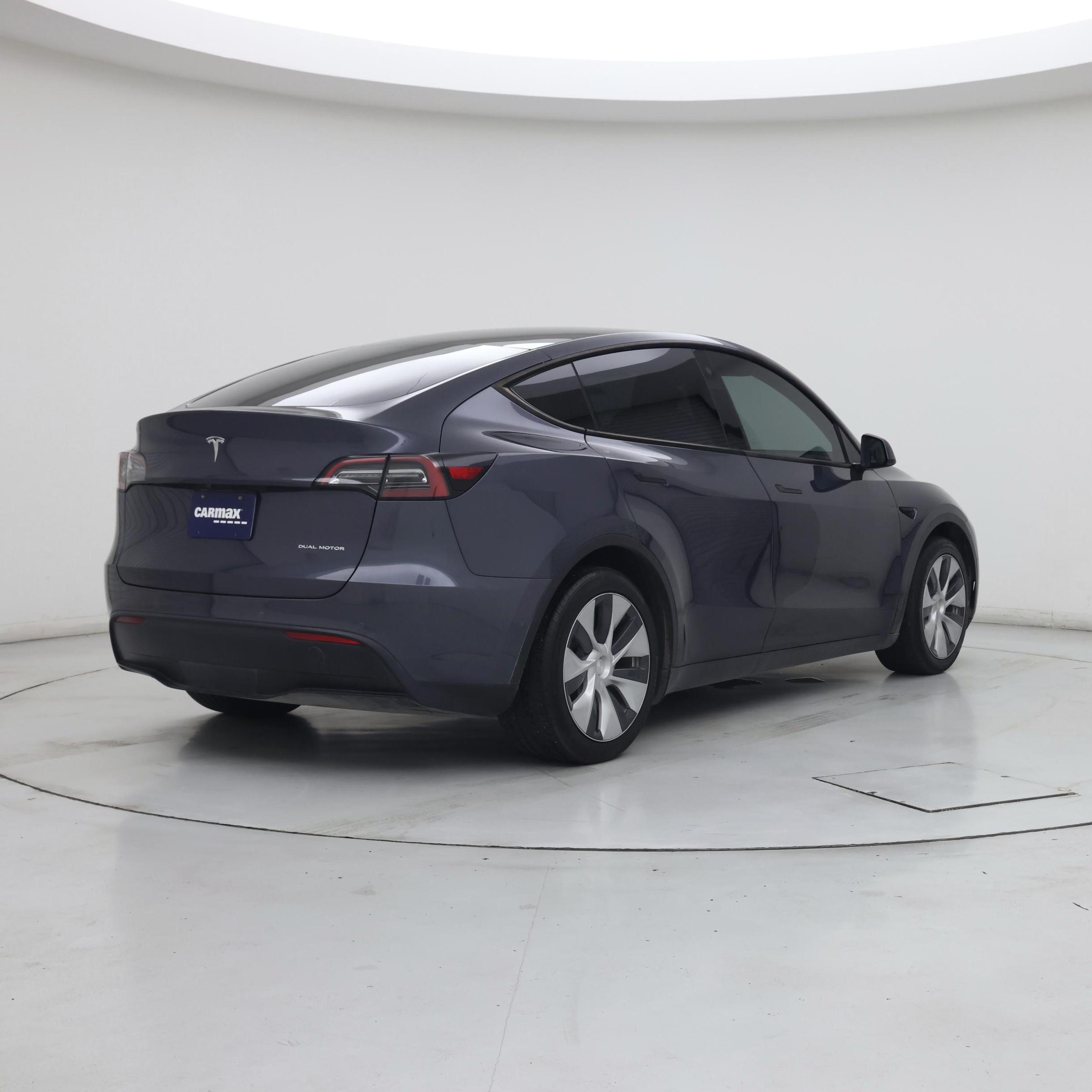 Thumbnail: 2022 Tesla Model Y - 8