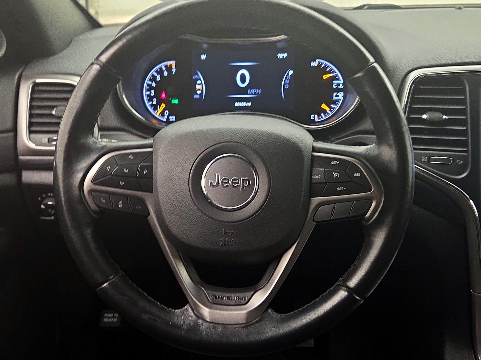 Thumbnail: 2020 Jeep Grand Cherokee - 10