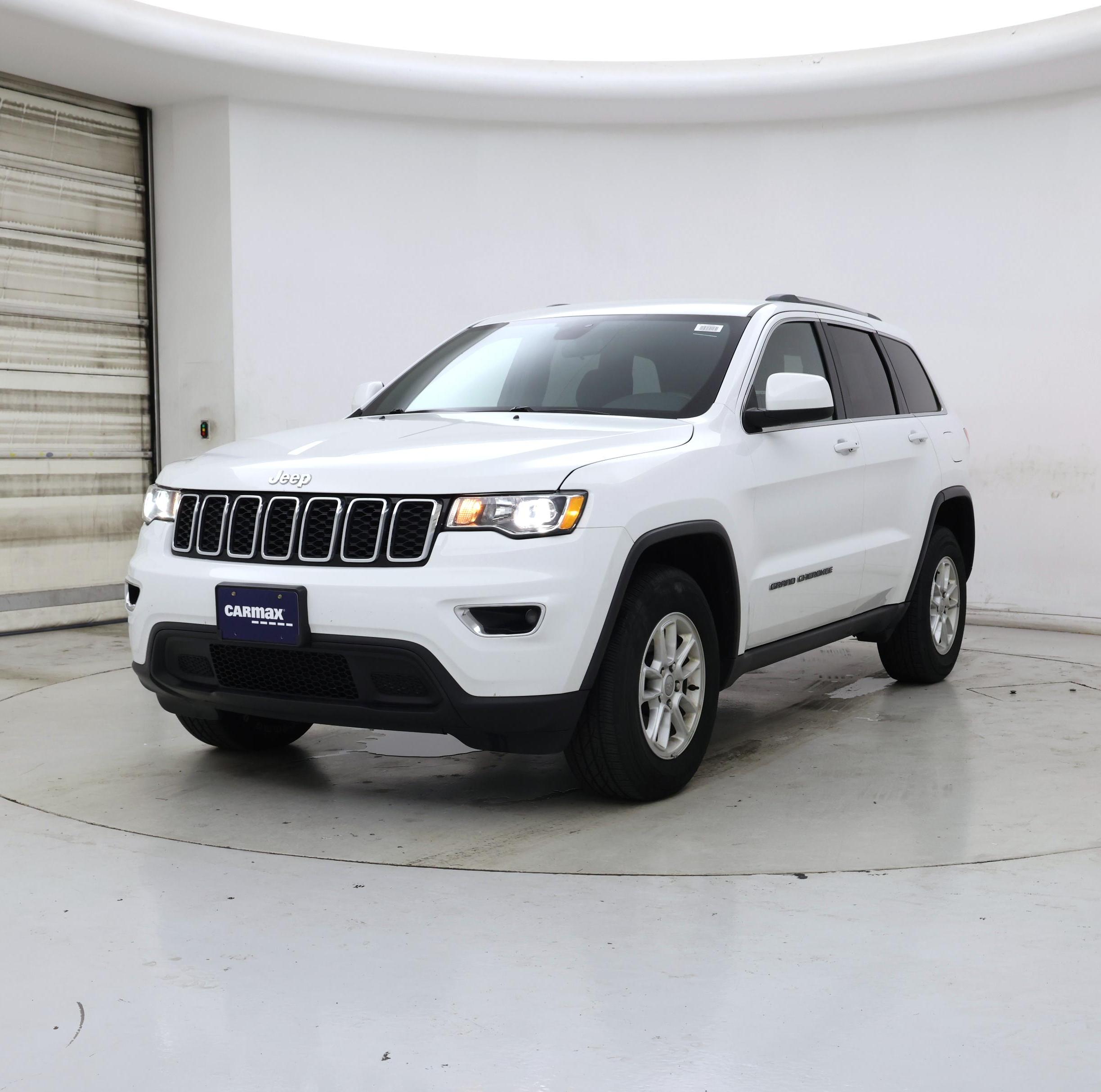 Thumbnail: 2020 Jeep Grand Cherokee - 4