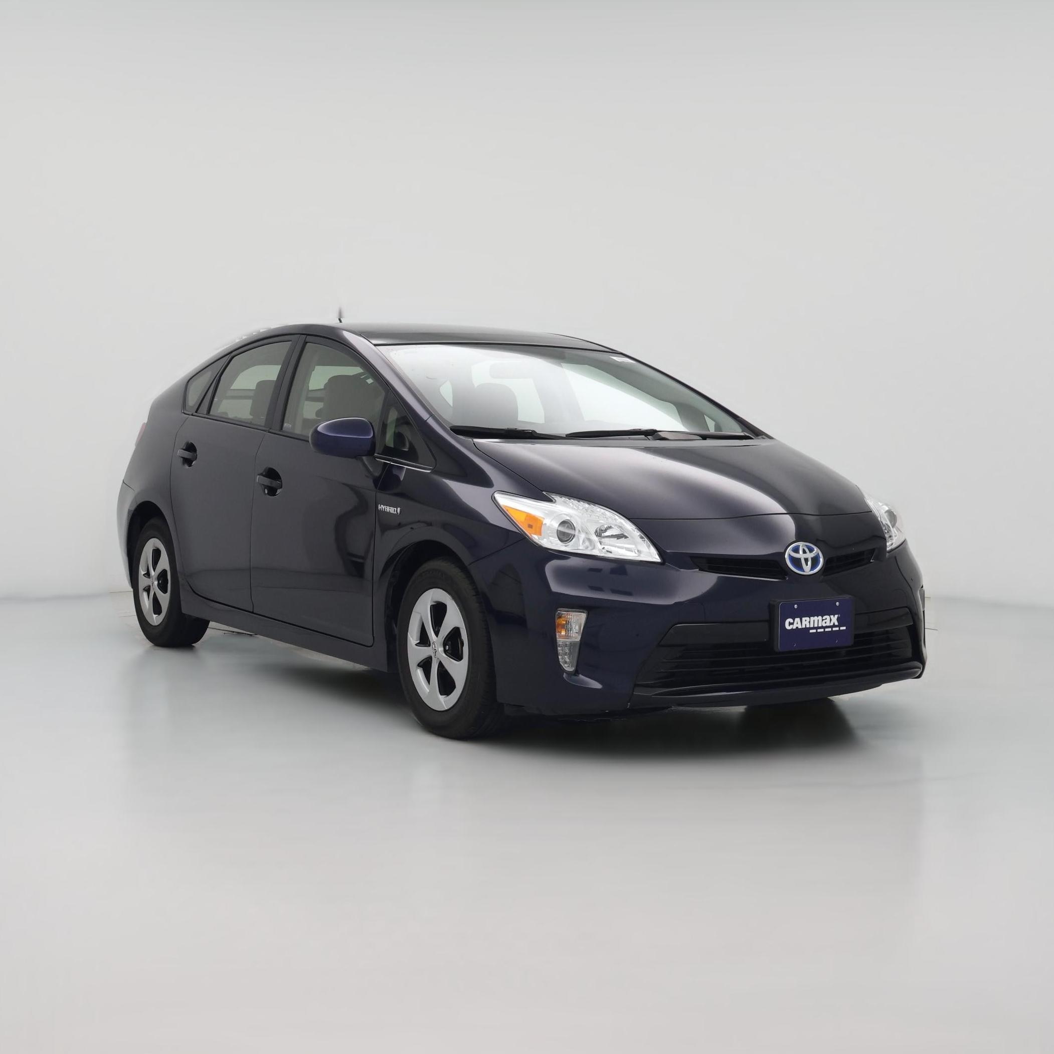Thumbnail: 2015 Toyota Prius - 1