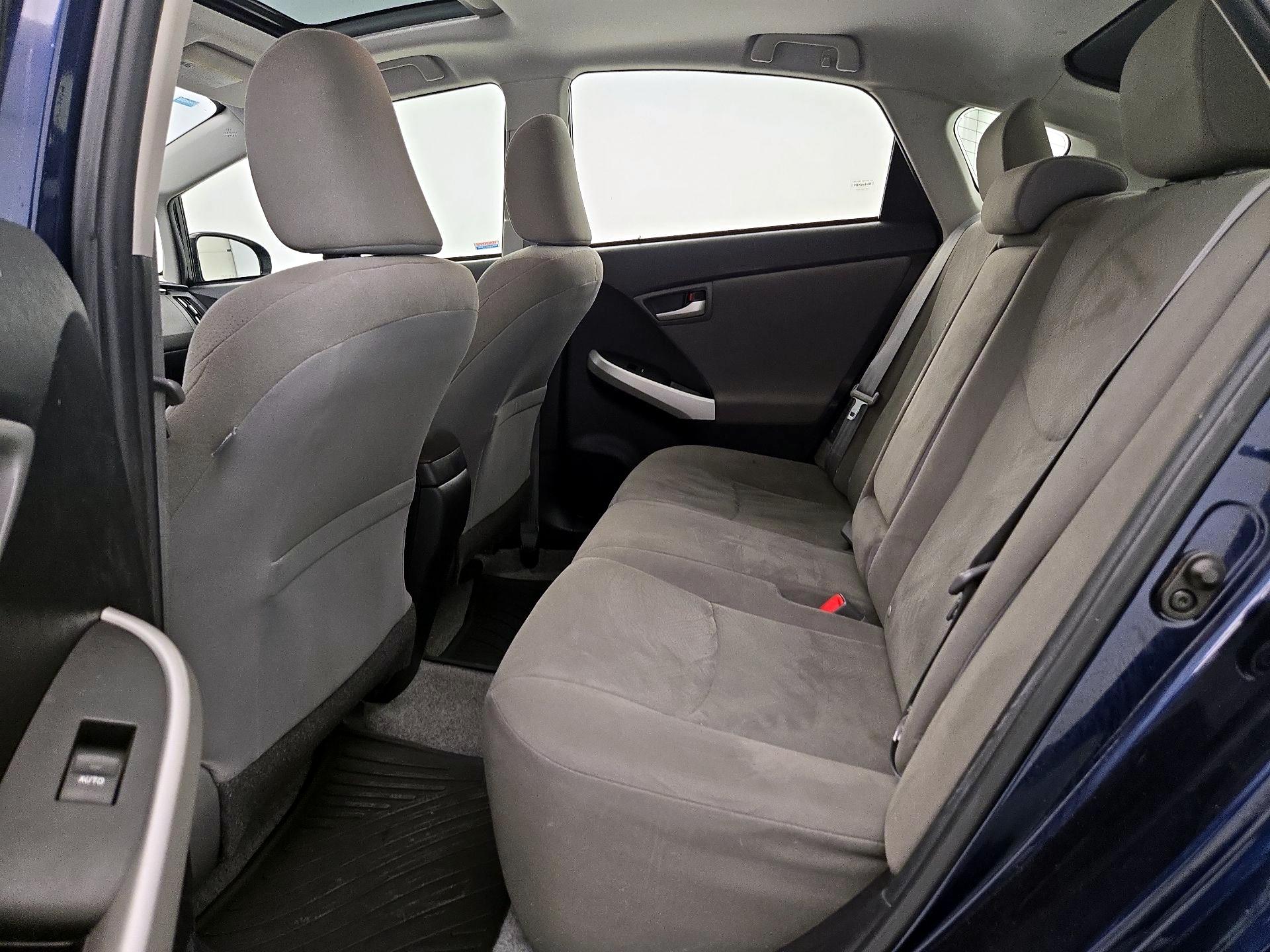 Thumbnail: 2015 Toyota Prius - 20