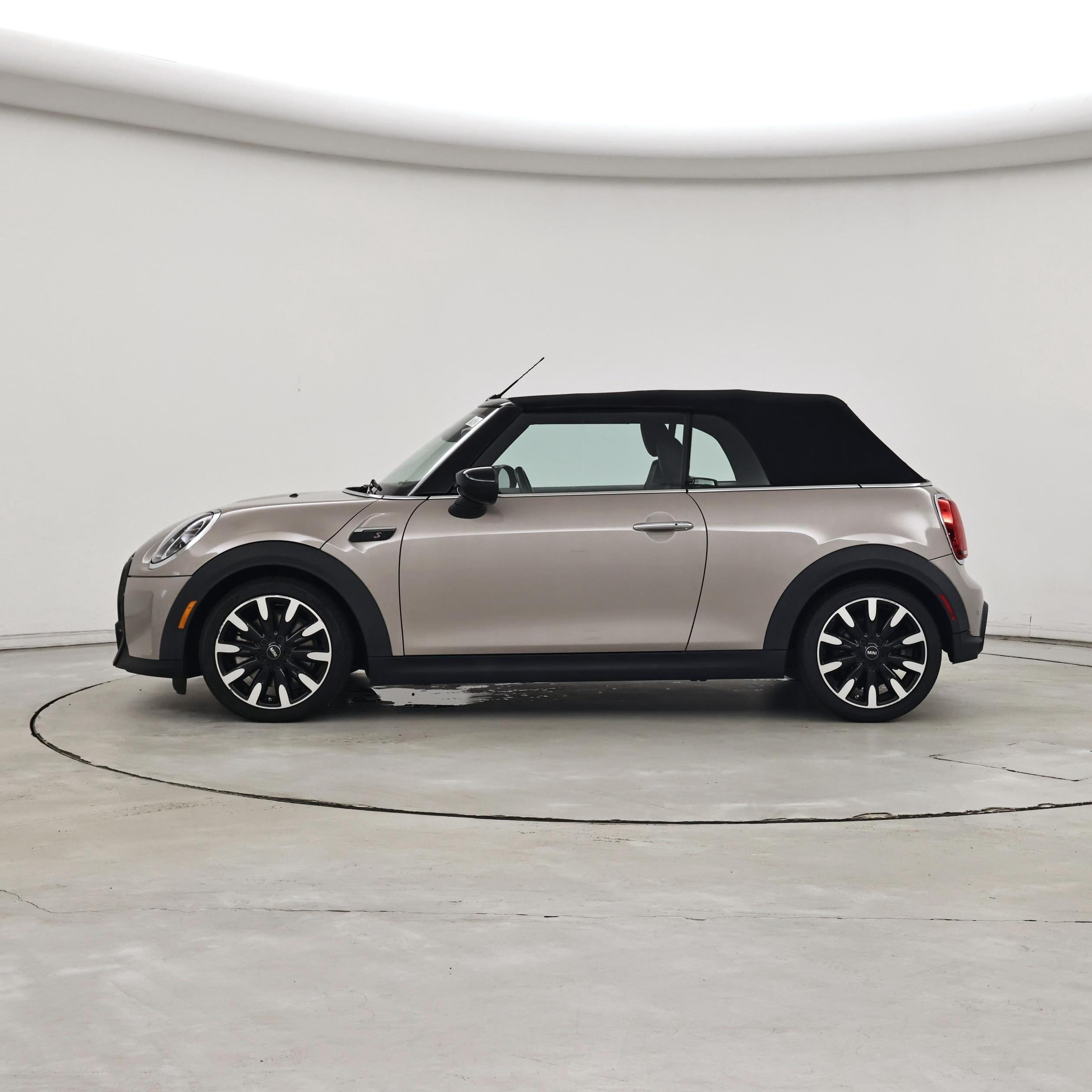 Thumbnail: 2023 MINI Cooper - 3