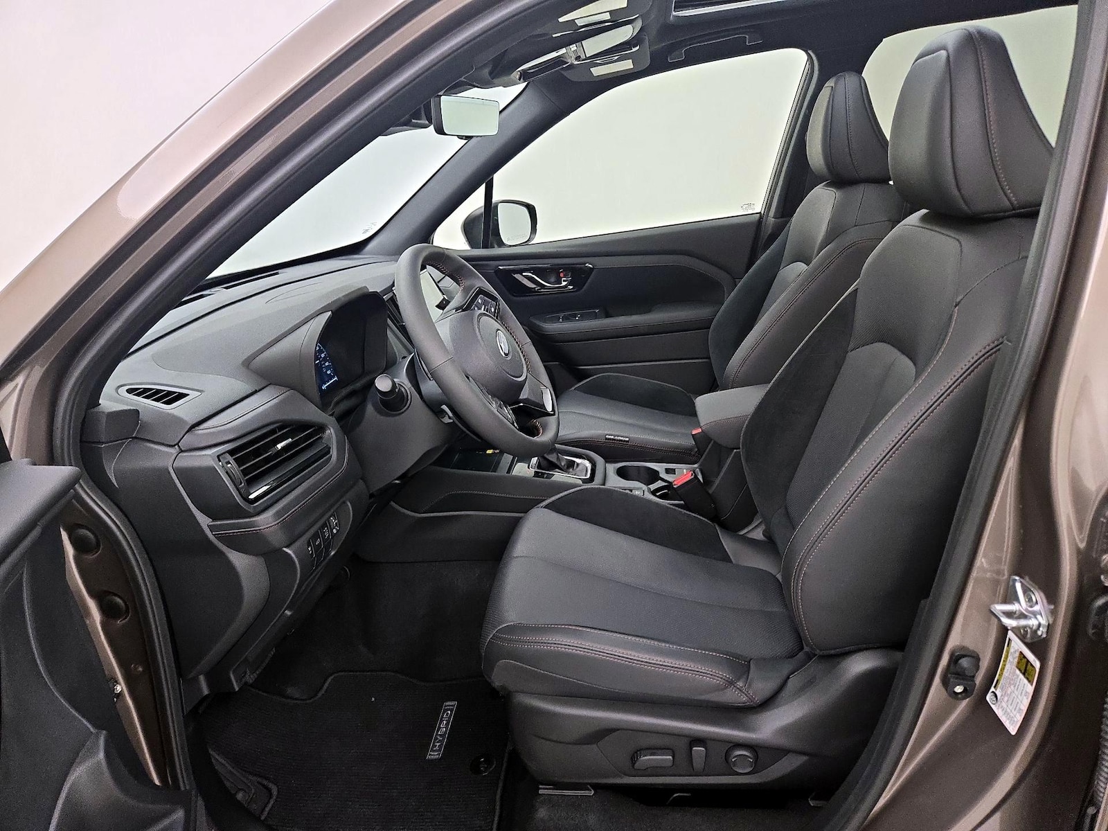 2025 Subaru Forester Touring - Photo 12