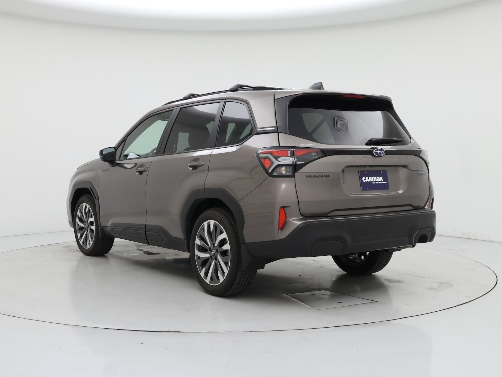 2025 Subaru Forester Touring - Photo 3