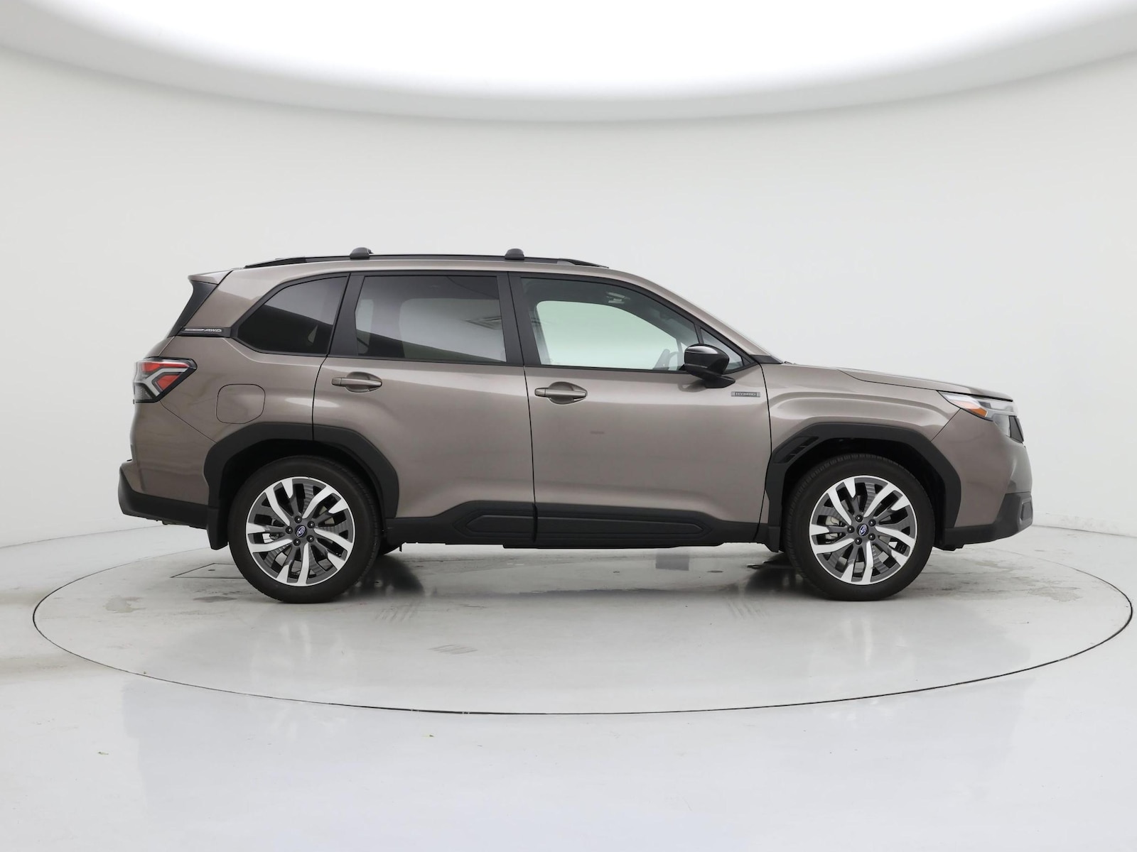 2025 Subaru Forester Touring - Photo 8