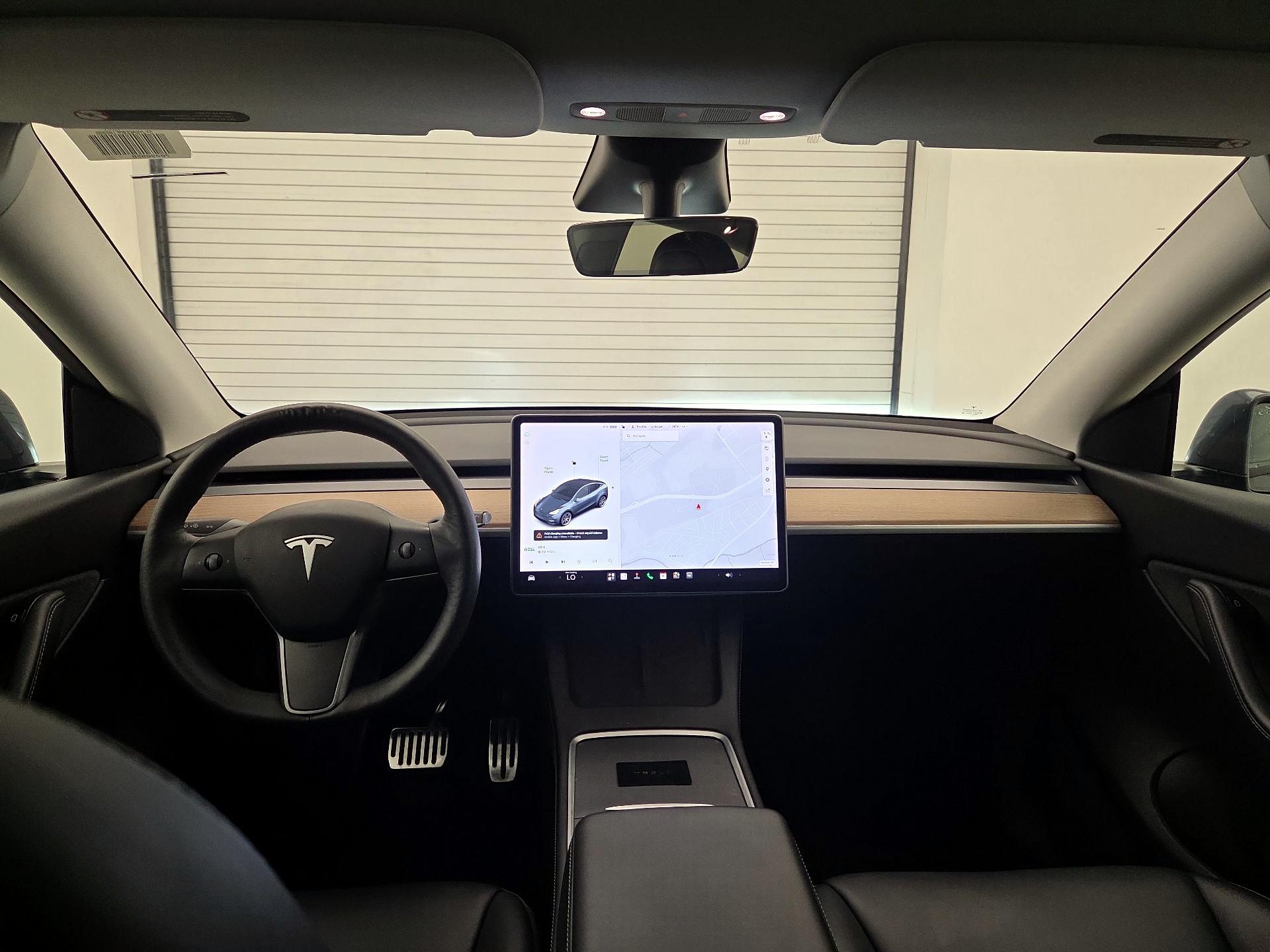 Thumbnail: 2021 Tesla Model Y - 9