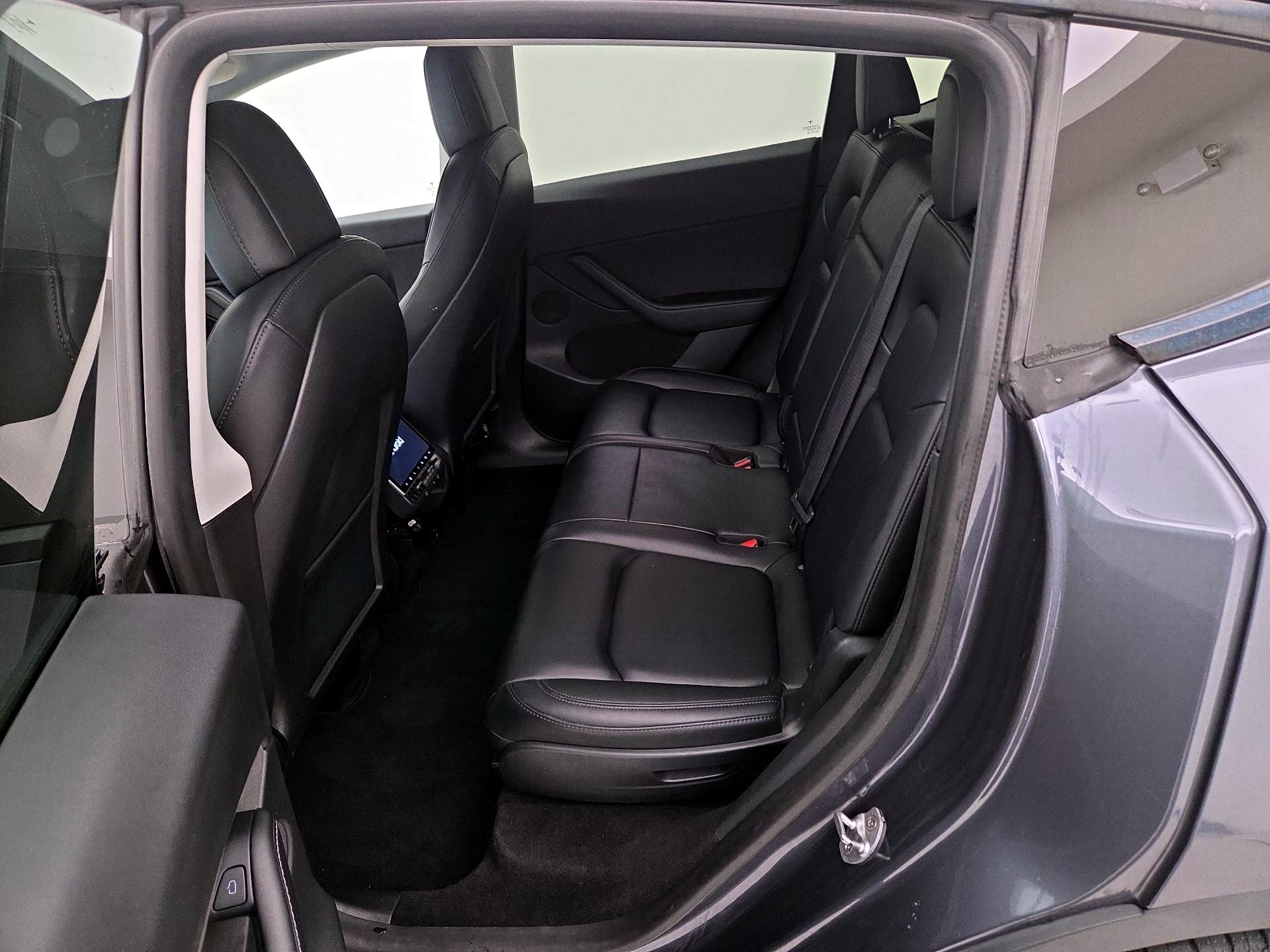 Thumbnail: 2021 Tesla Model Y - 17