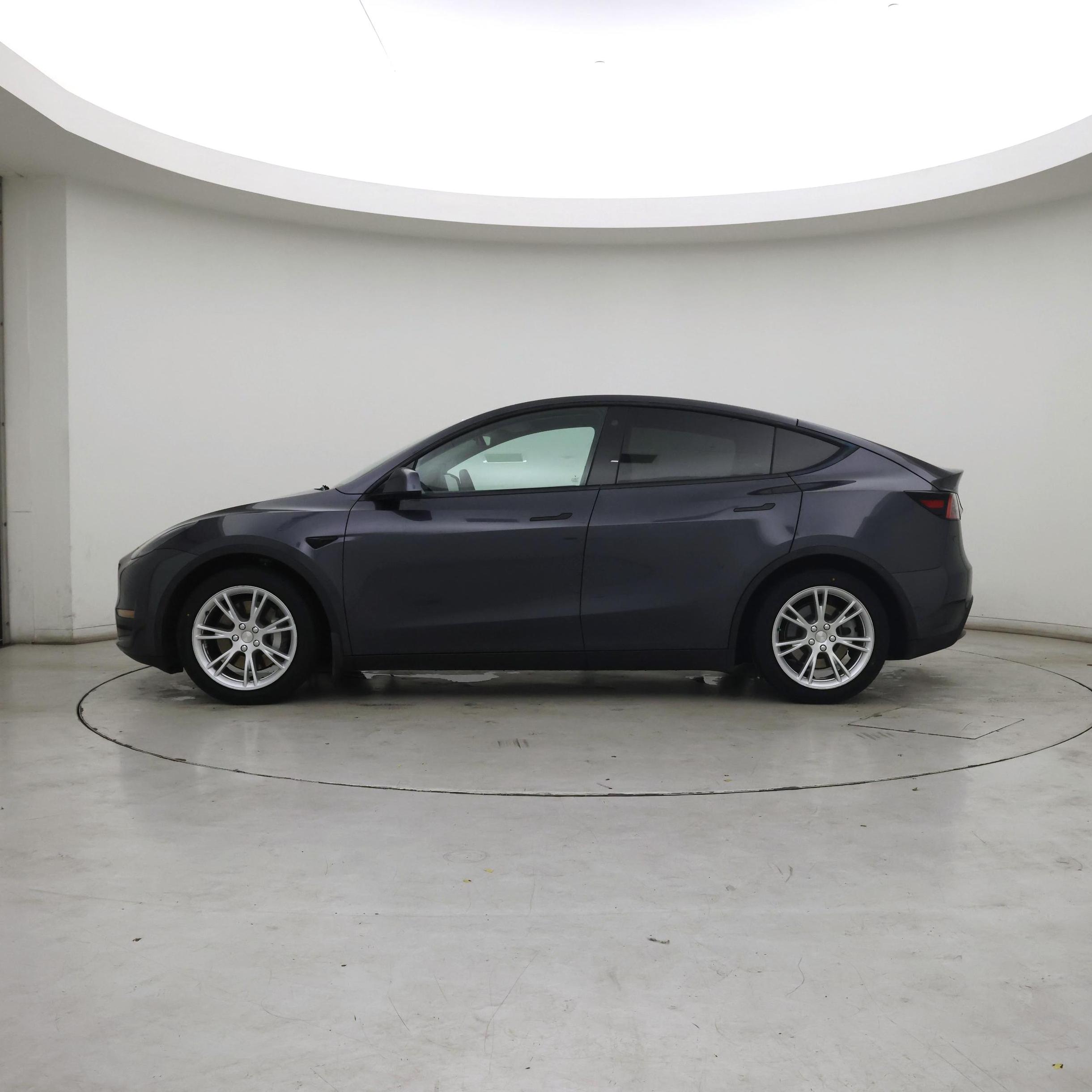 Thumbnail: 2021 Tesla Model Y - 3