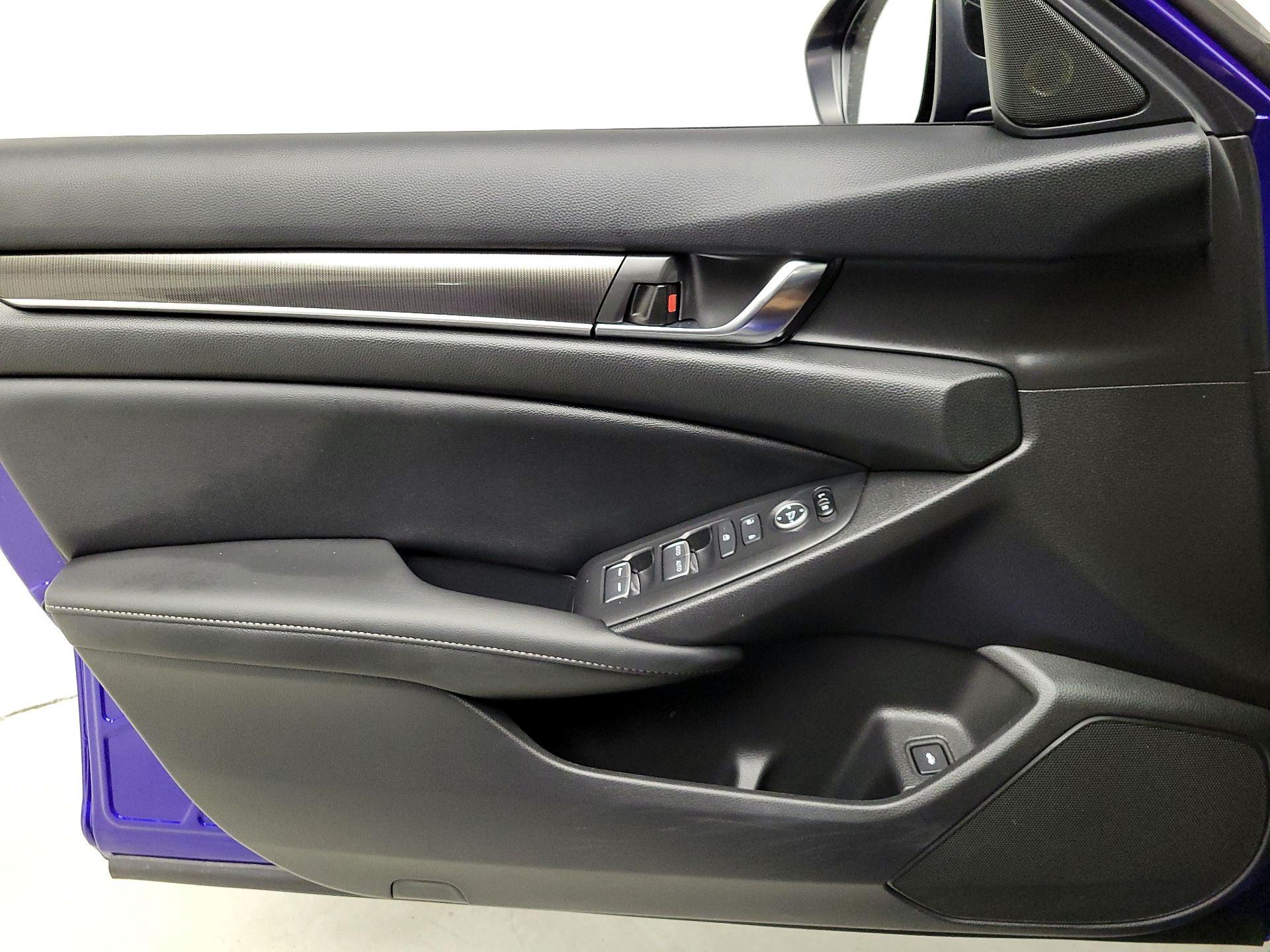 Thumbnail: 2021 Honda Accord - 12