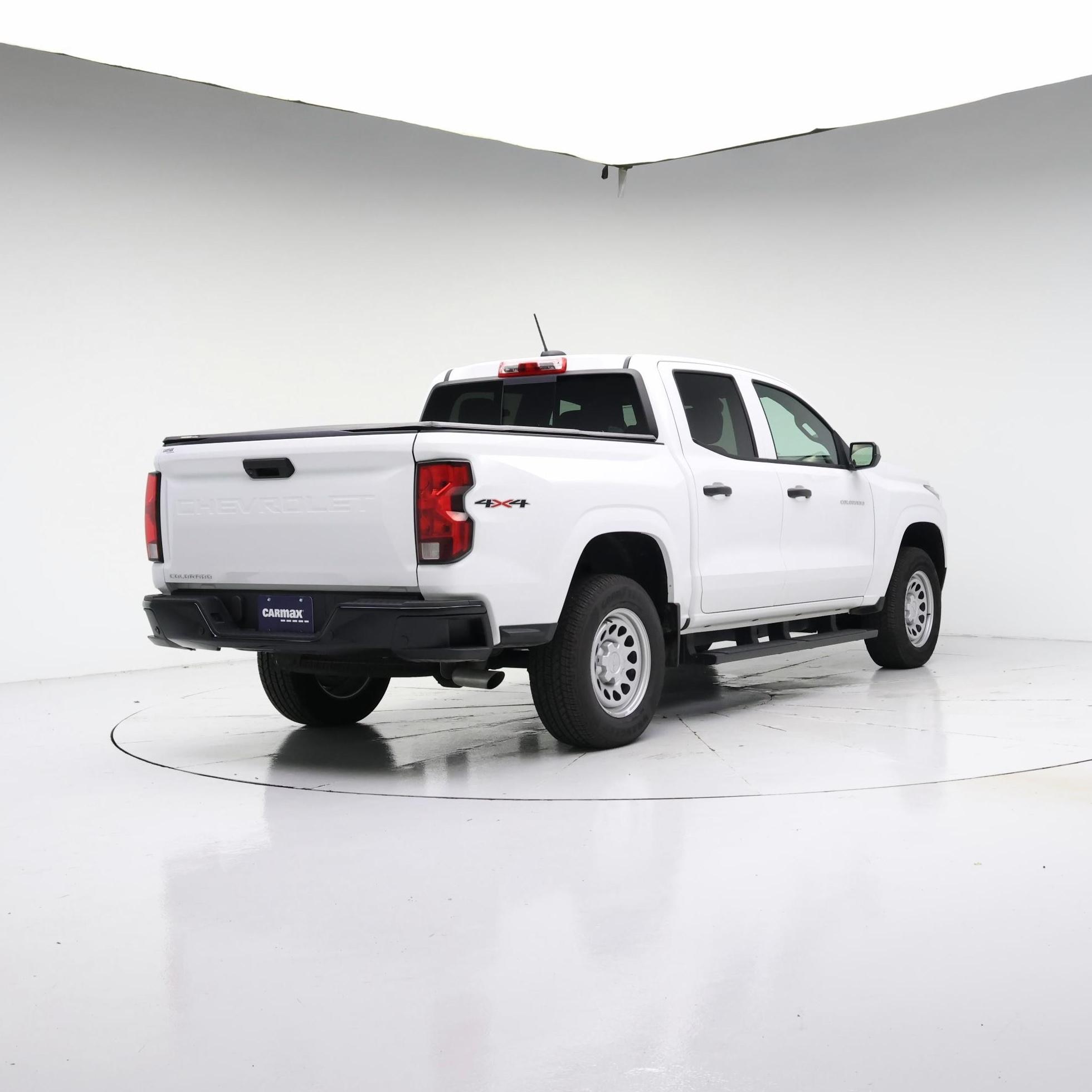 Thumbnail: 2024 Chevrolet Colorado - 8