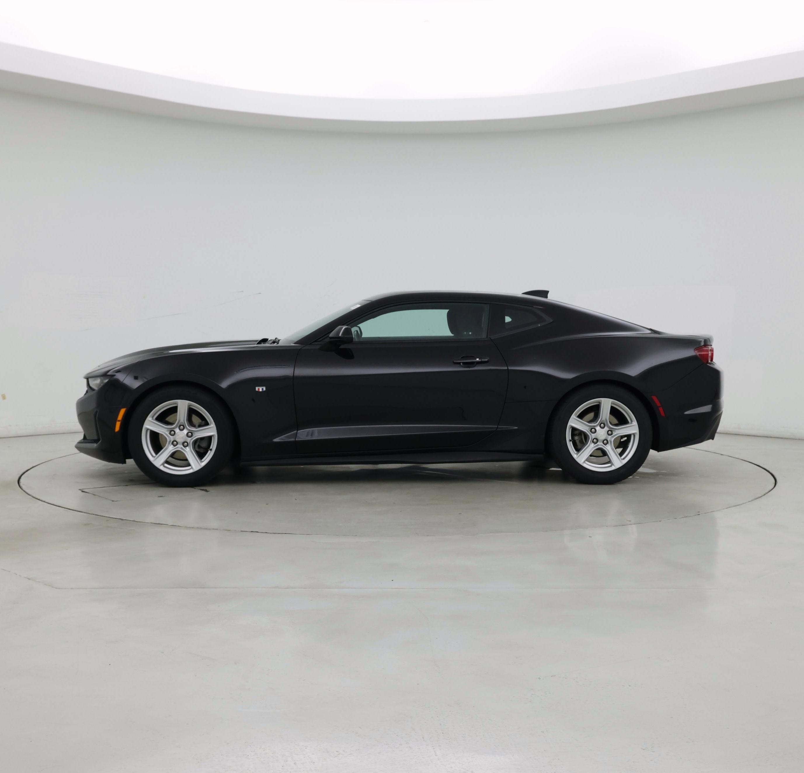 Thumbnail: 2023 Chevrolet Camaro - 3