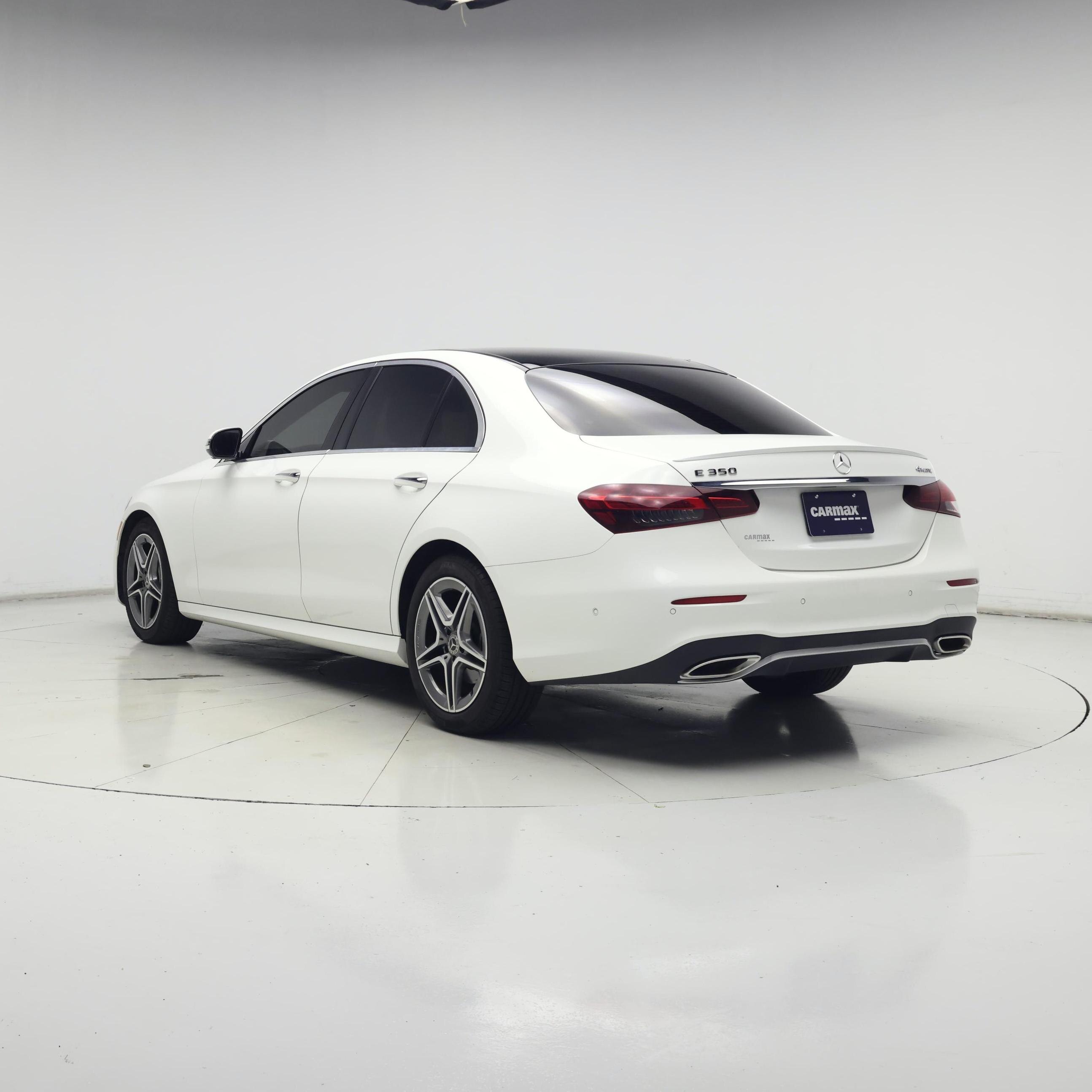 Thumbnail: 2023 Mercedes-Benz E-Class - 2