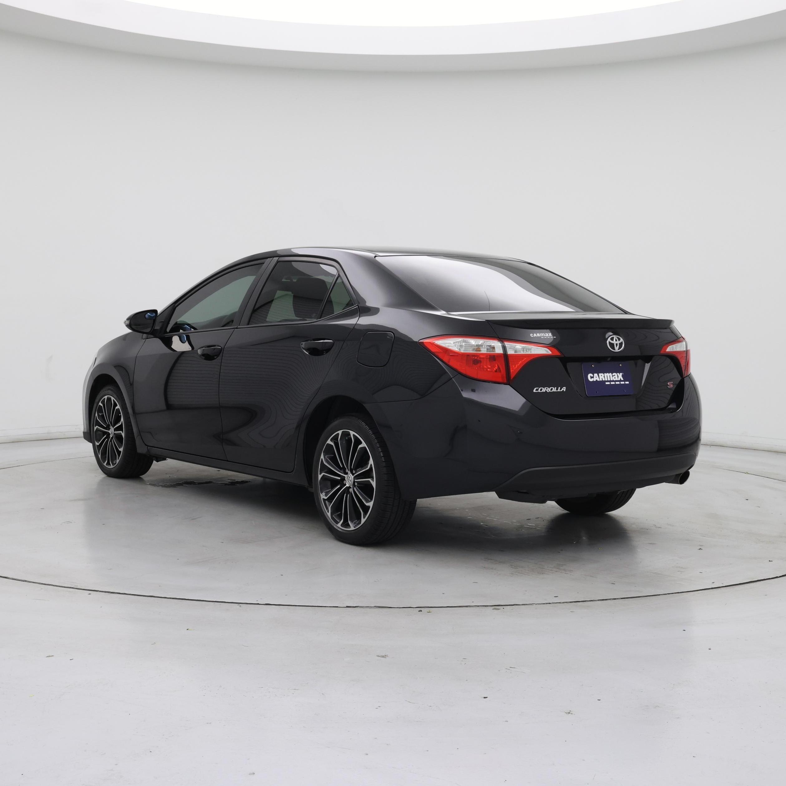 Thumbnail: 2015 Toyota Corolla - 2
