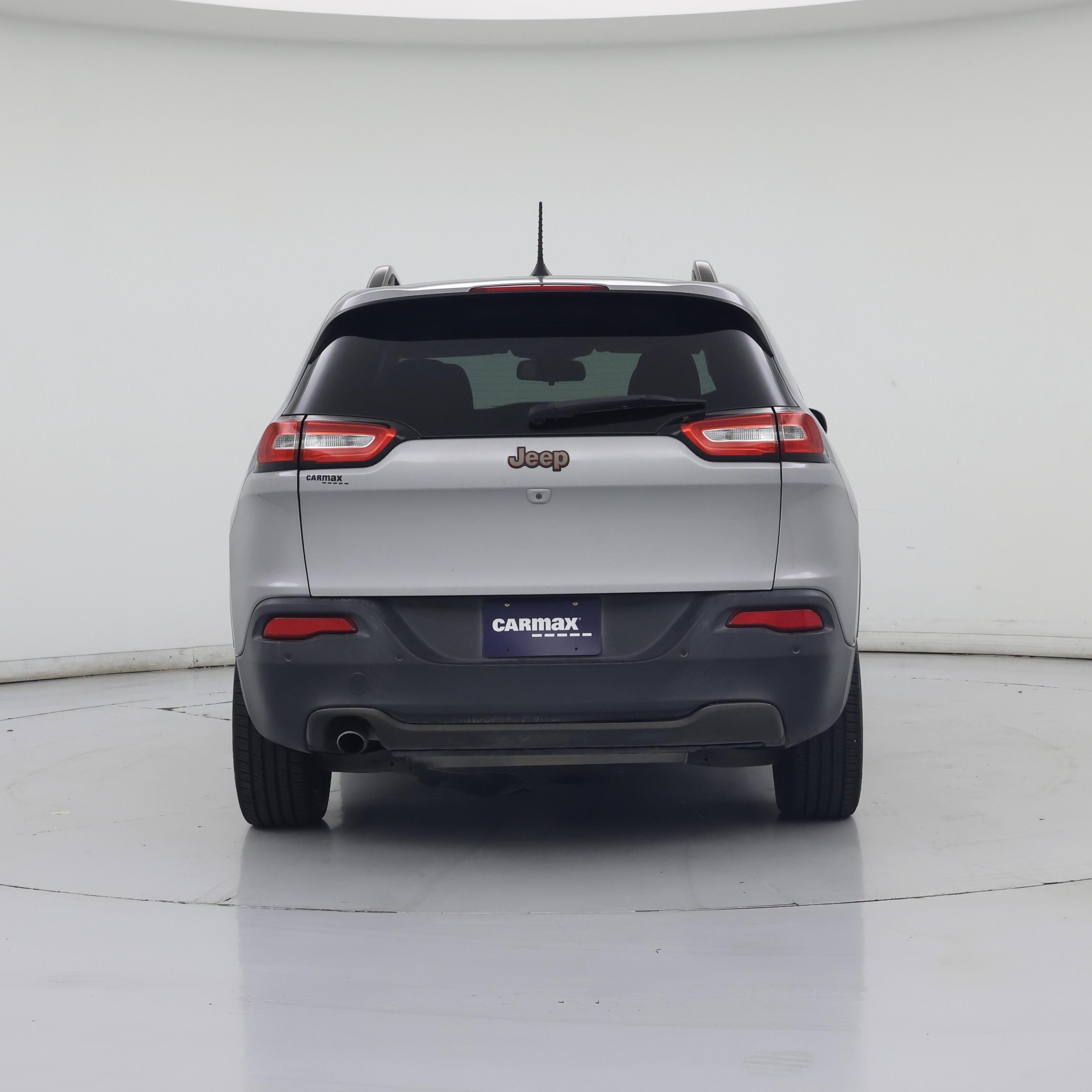 Thumbnail: 2016 Jeep Cherokee - 6