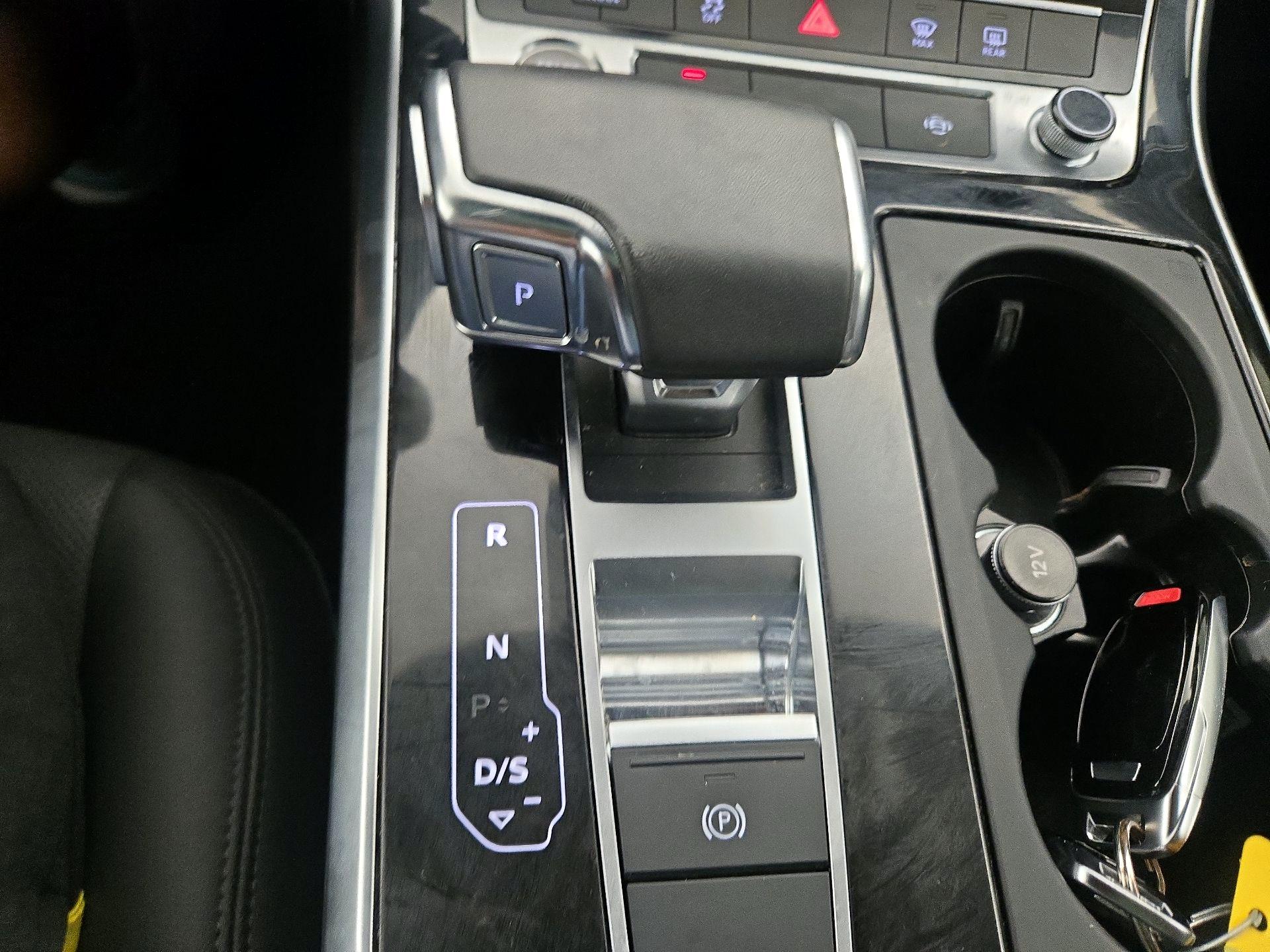 Thumbnail: 2021 Audi Q7 - 18