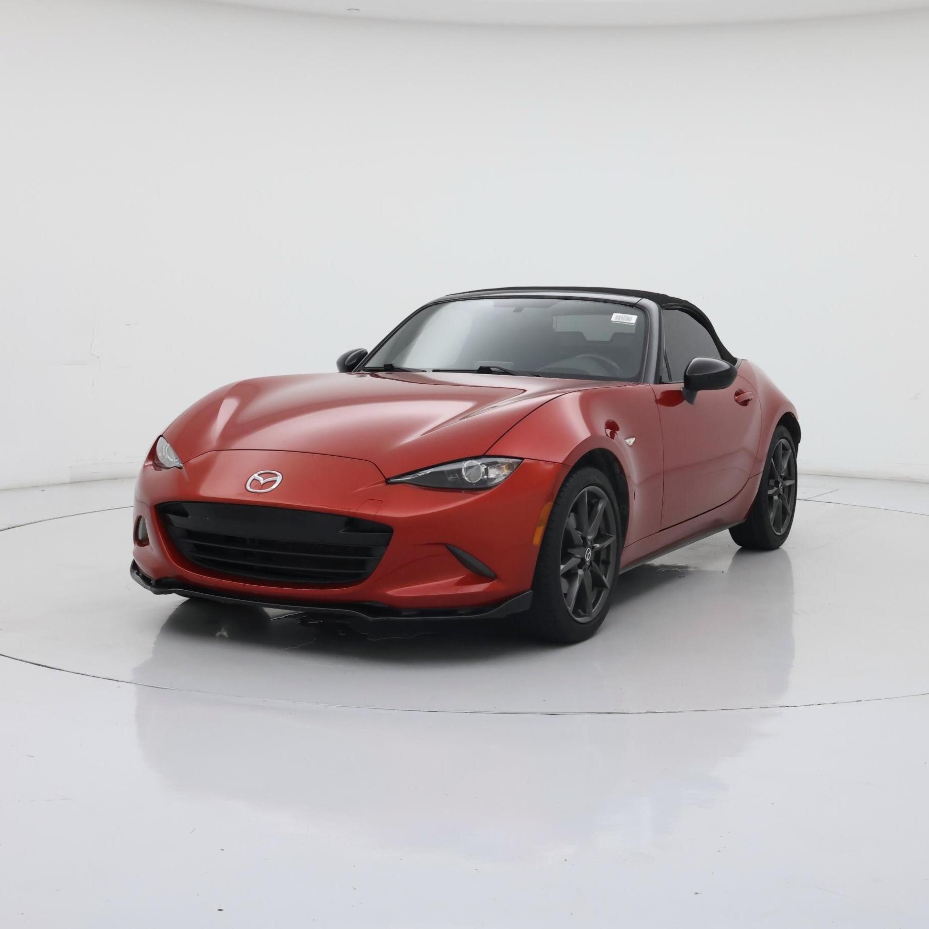 Thumbnail: 2016 Mazda MX-5 Miata - 4