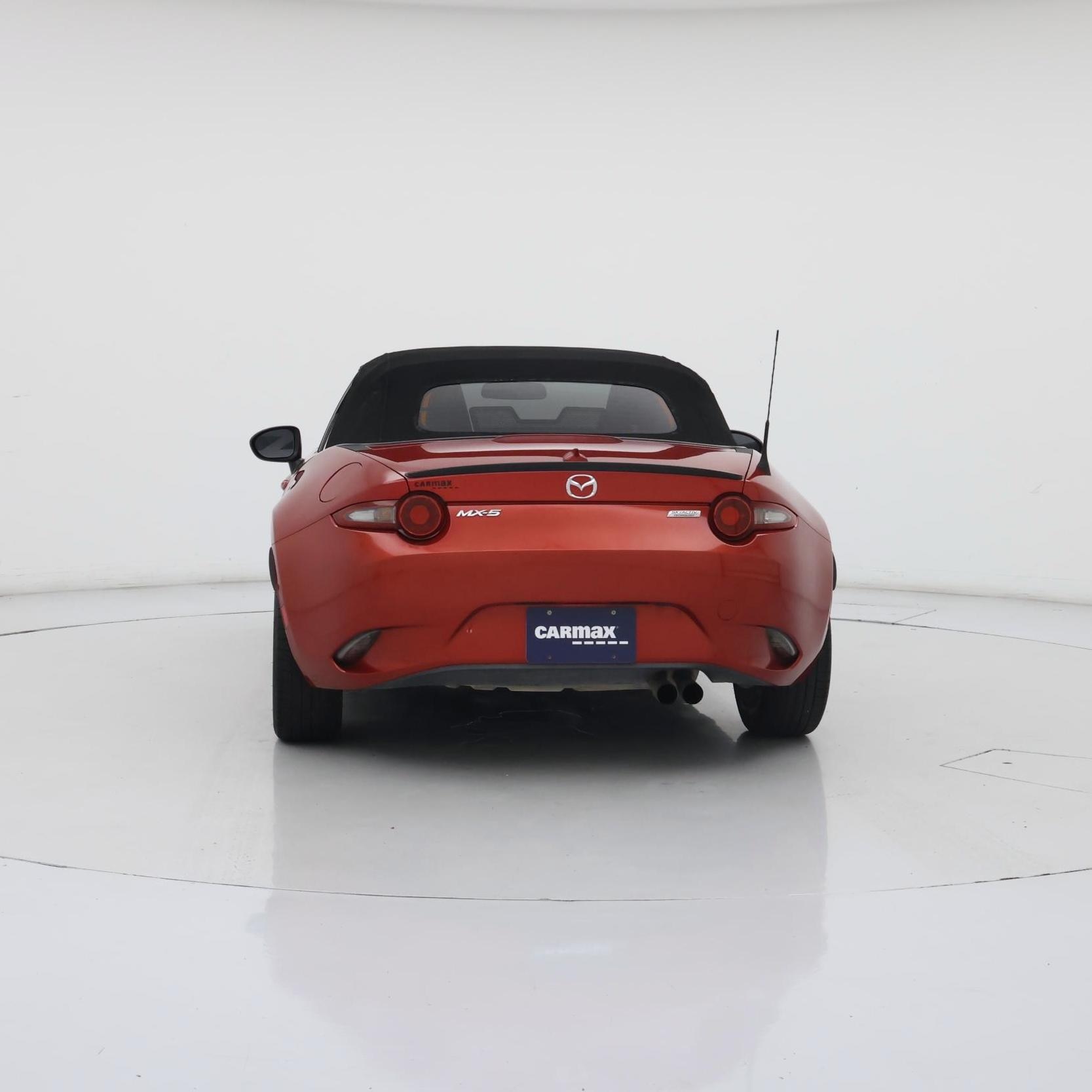 Thumbnail: 2016 Mazda MX-5 Miata - 6
