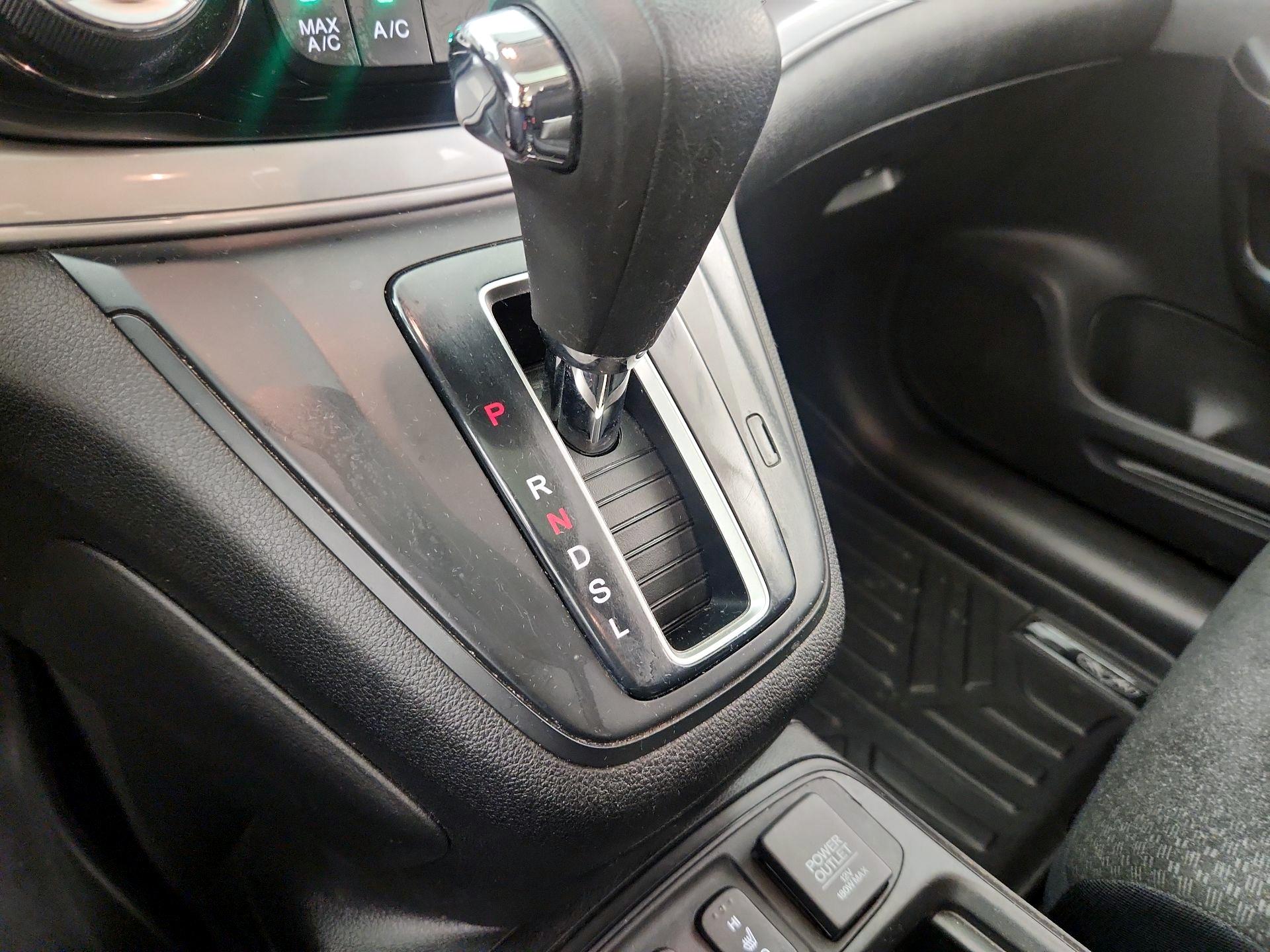Thumbnail: 2015 Honda CR-V - 17