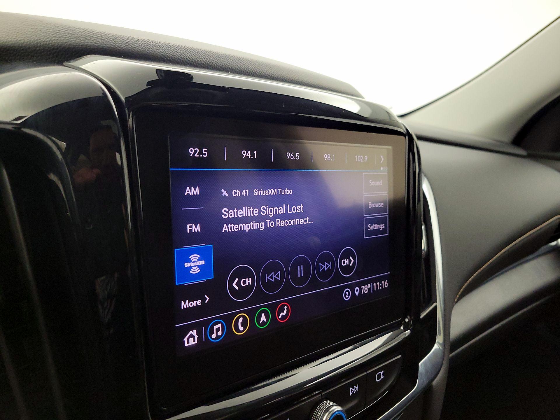Thumbnail: 2020 Chevrolet Traverse - 16