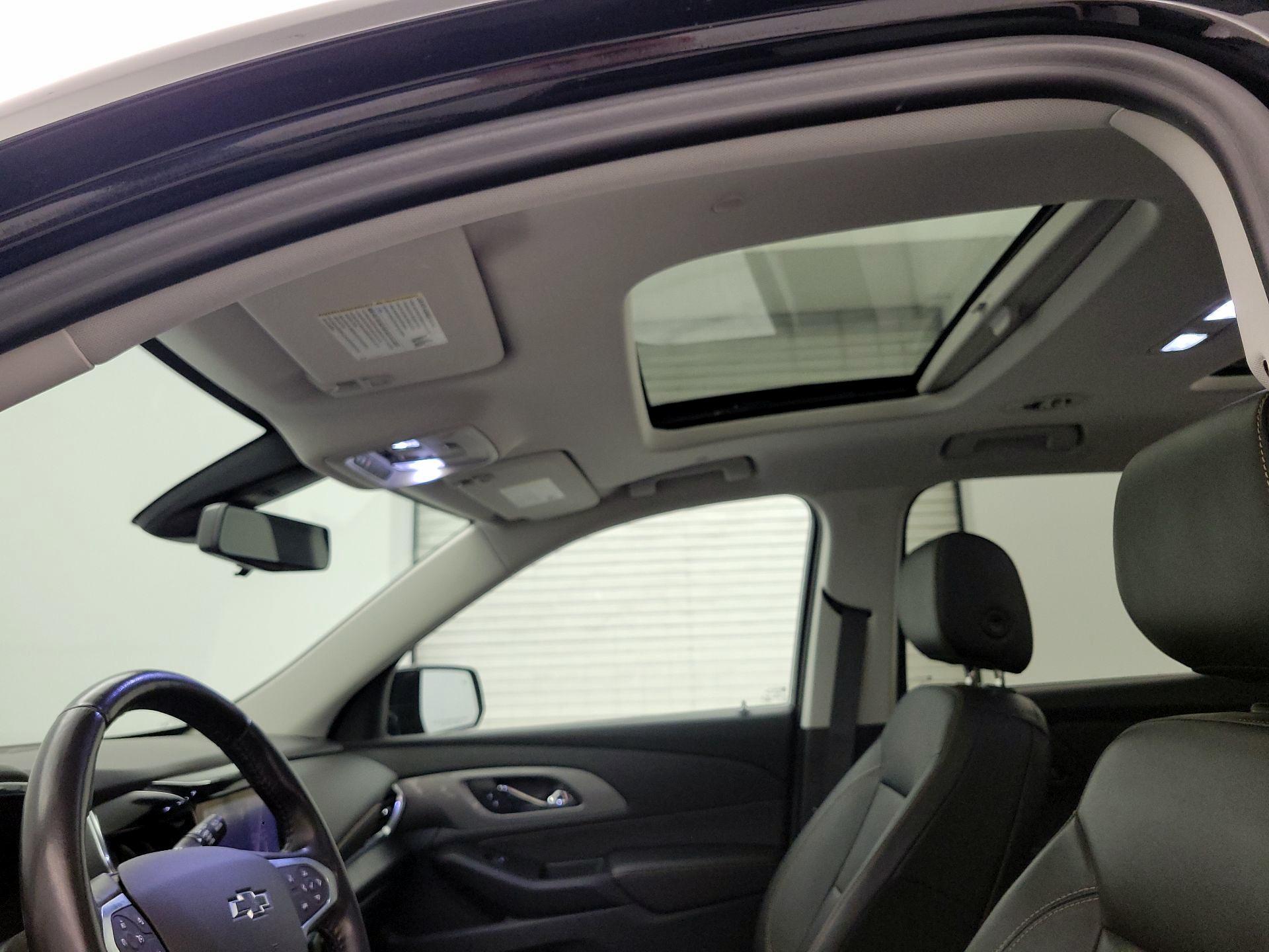 Thumbnail: 2020 Chevrolet Traverse - 20