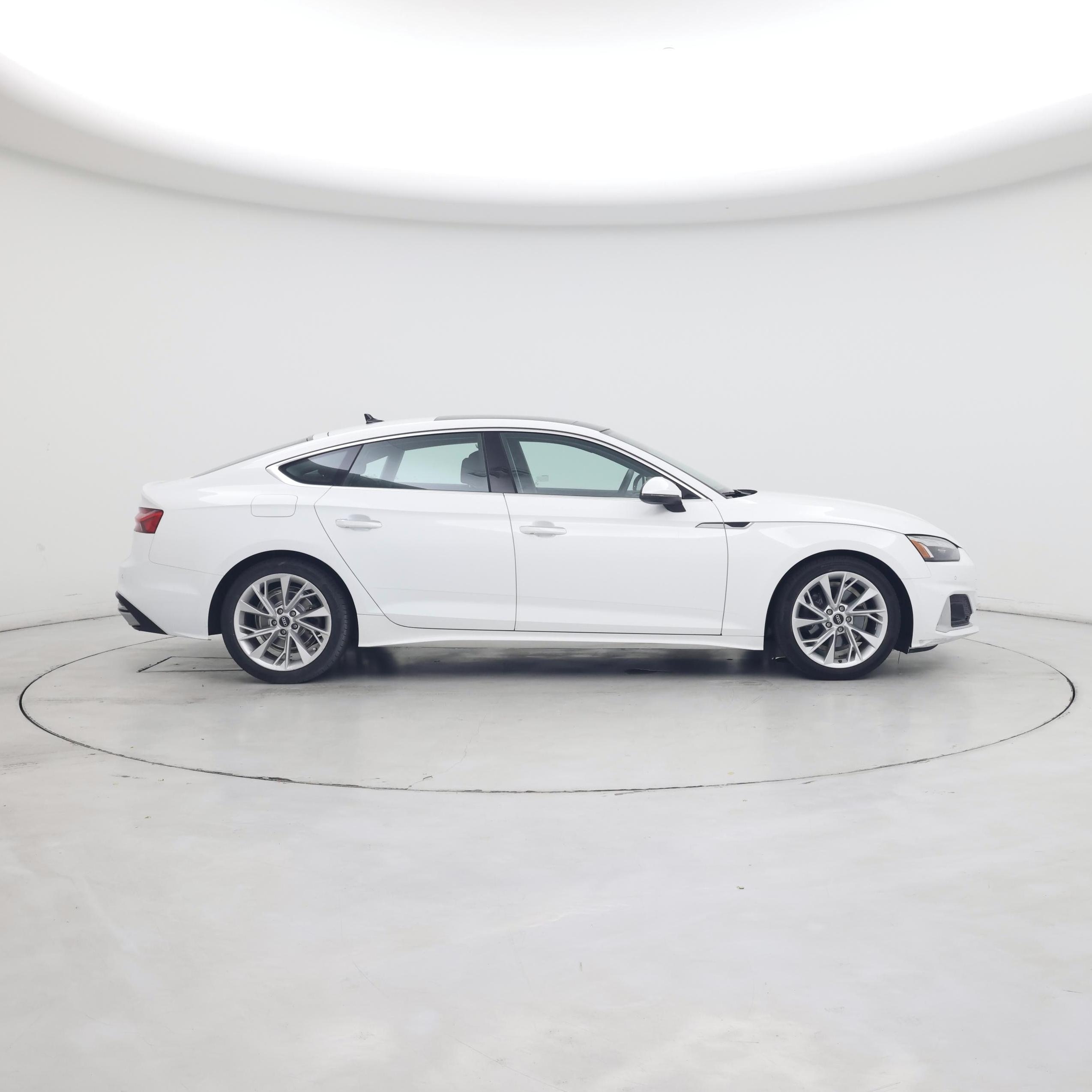 Thumbnail: 2022 Audi A5 - 7