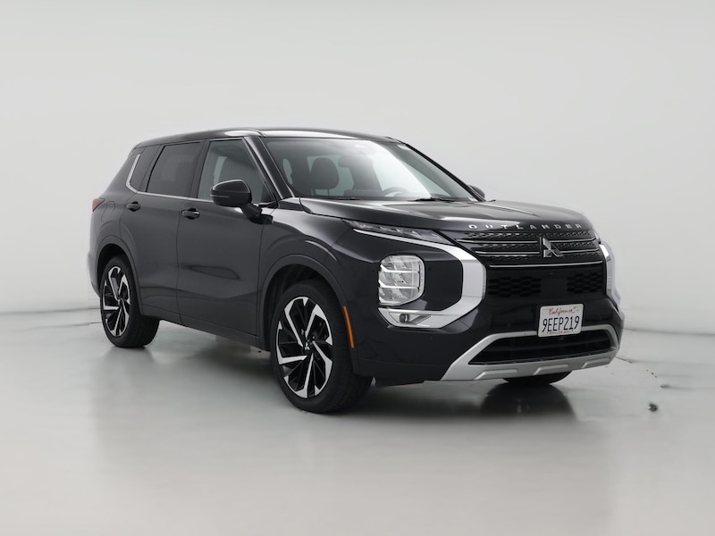 2023 Mitsubishi Outlander SE