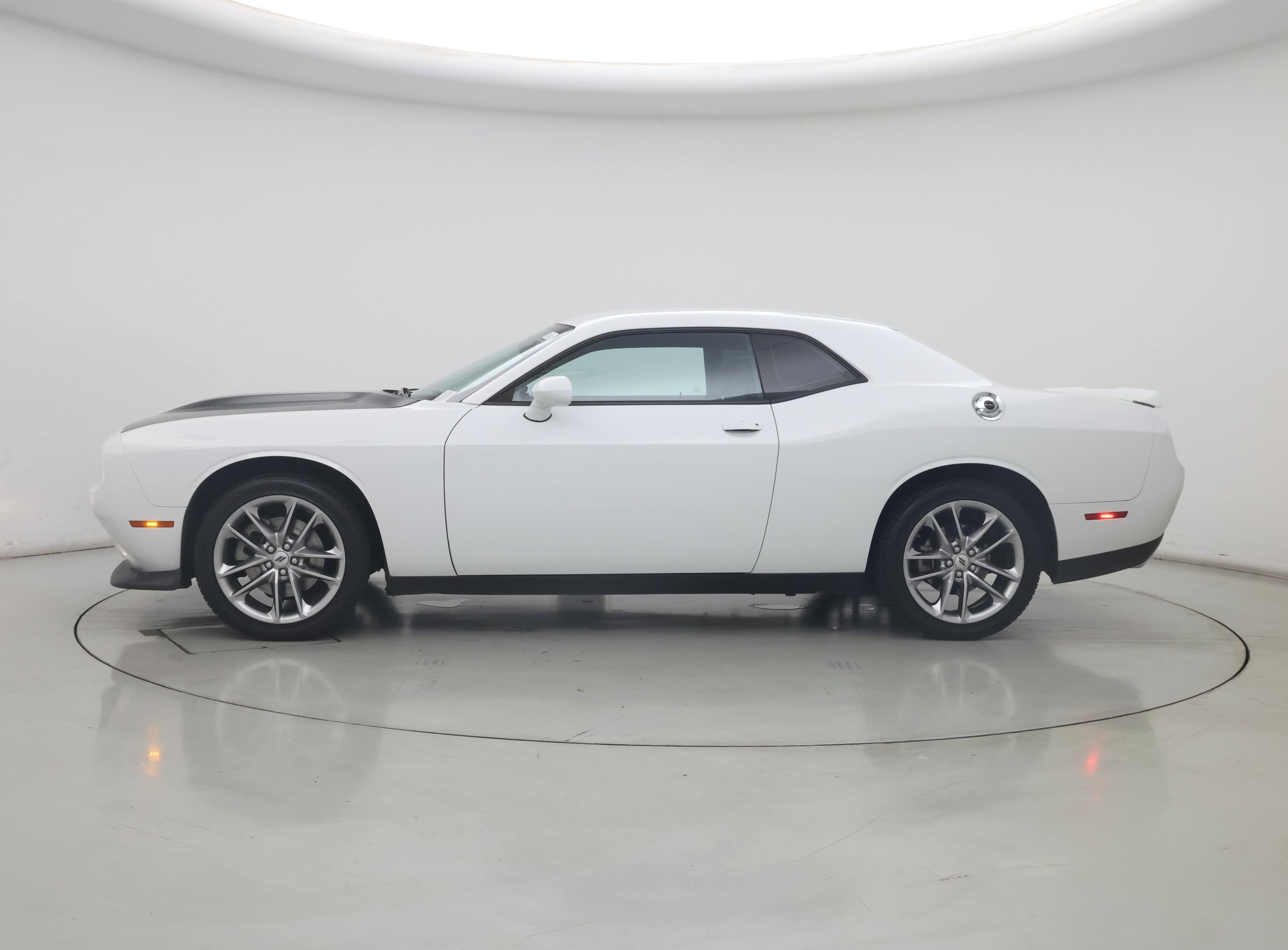 Thumbnail: 2022 Dodge Challenger - 3