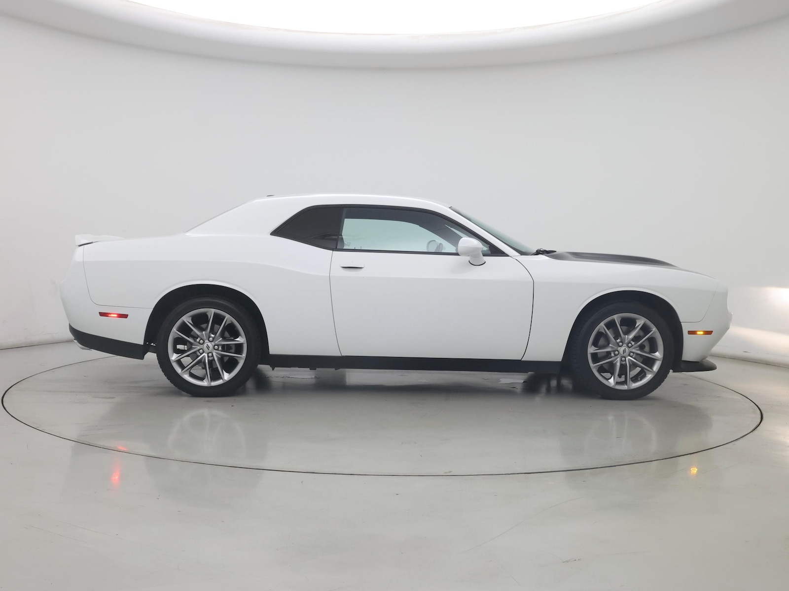 2022 Dodge Challenger GT - Photo 8