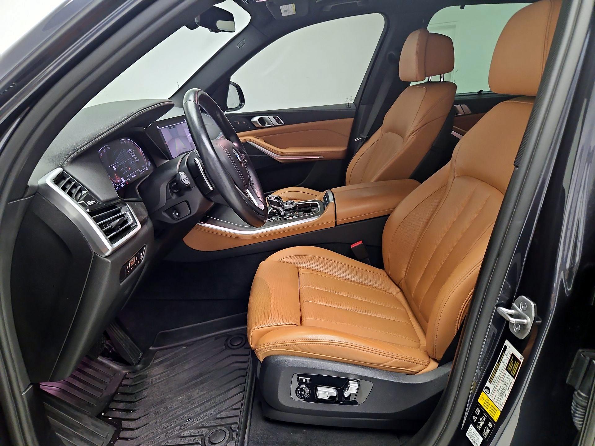 Thumbnail: 2022 BMW X5 - 11