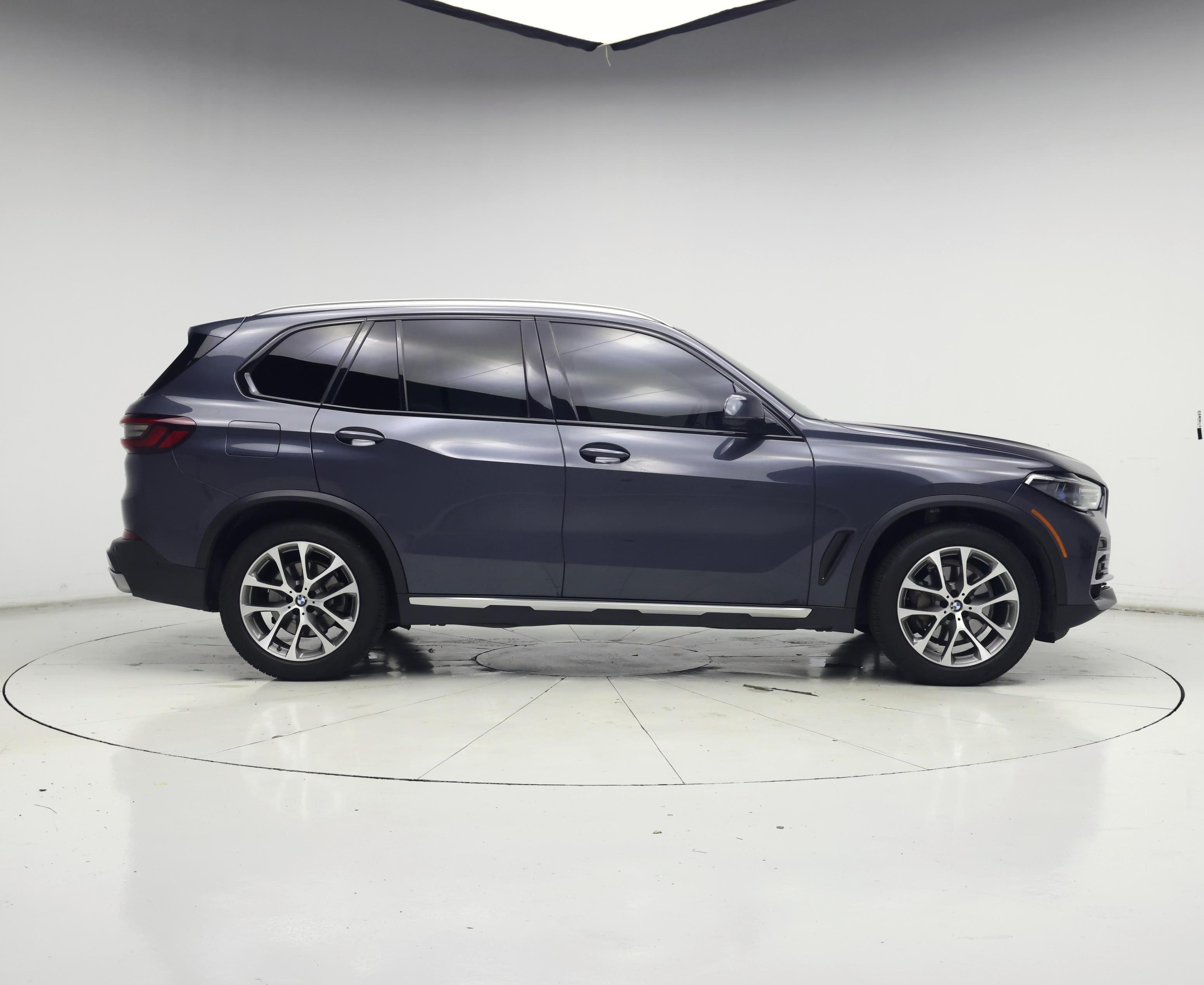 Thumbnail: 2022 BMW X5 - 7