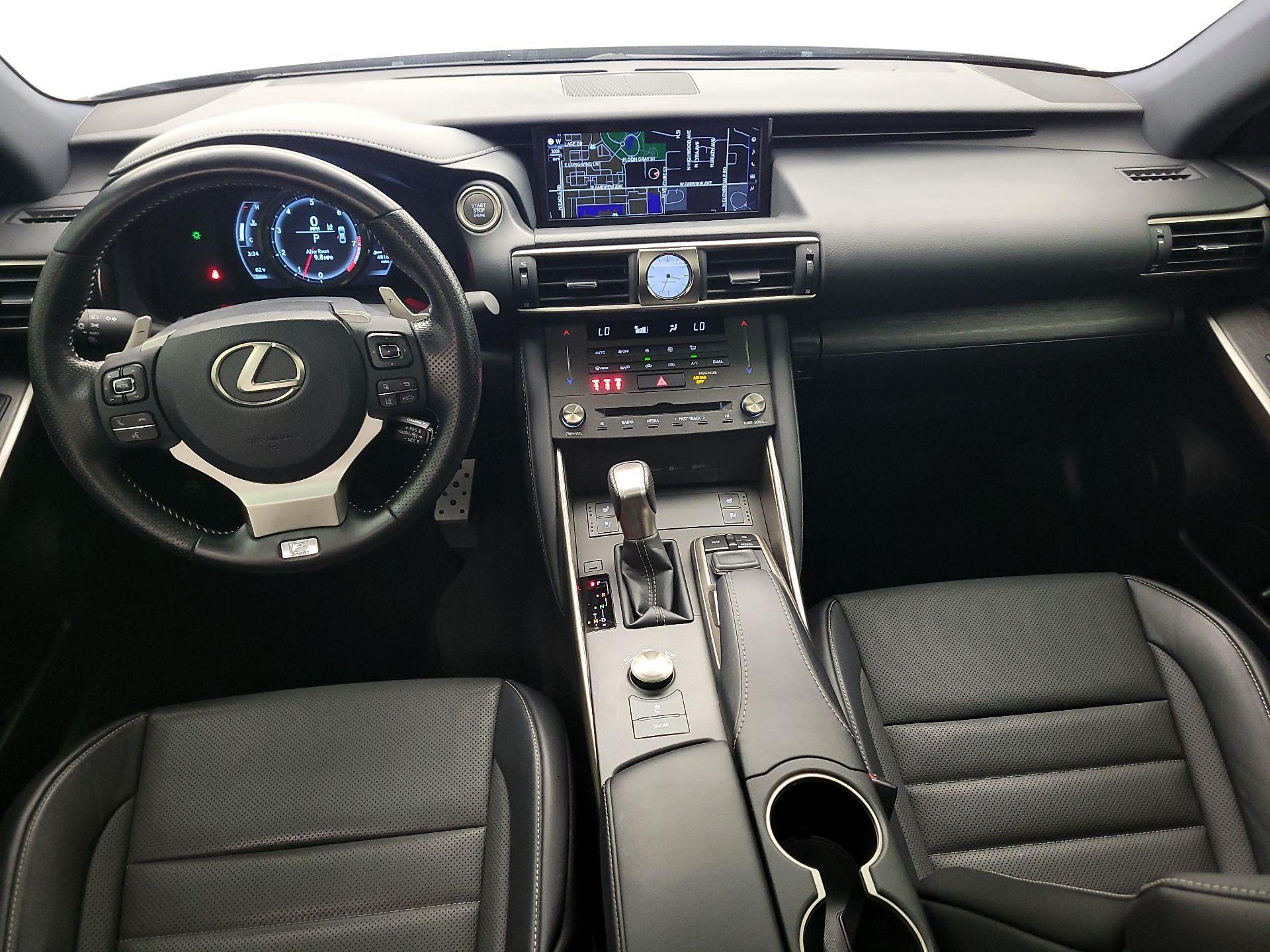 Thumbnail: 2019 Lexus IS - 9