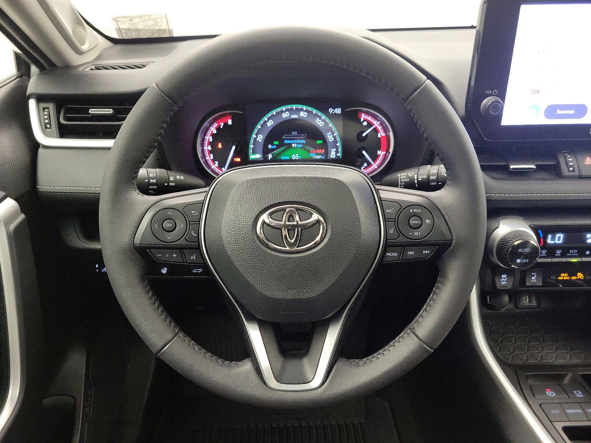 Thumbnail: 2023 Toyota RAV4 - 10